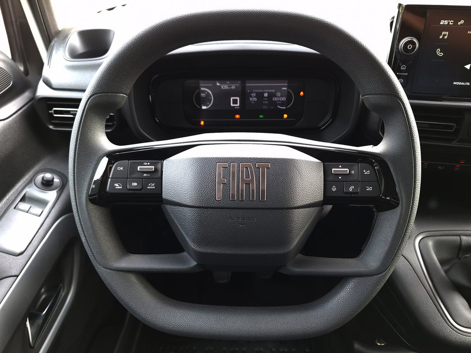 9 - Fiat Professional Doblò combi n1 1.5 diesel 130cv