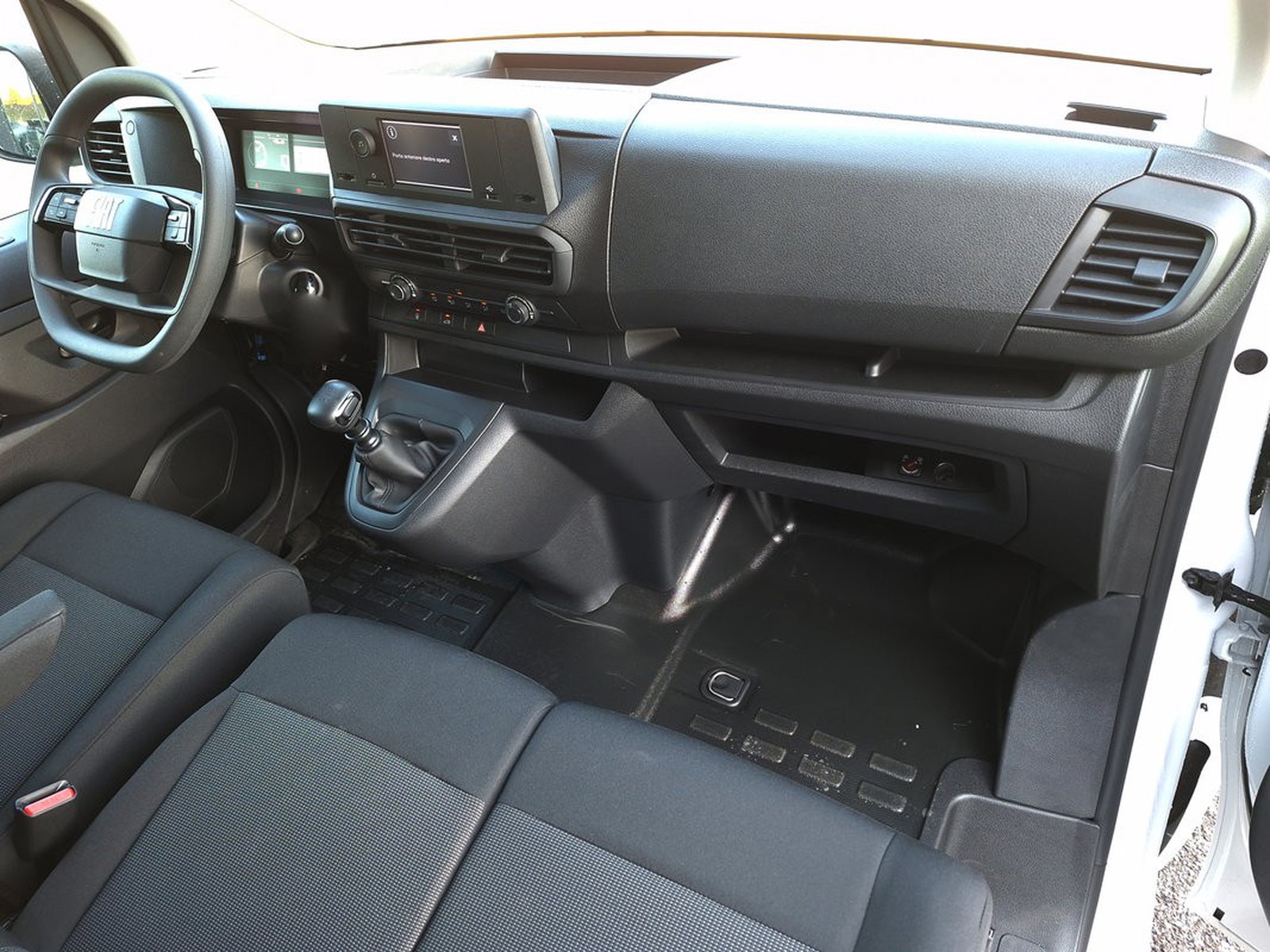9 - Fiat Professional Scudo Serie 3 Van M 1.5Diesel 120 Cv Manuale