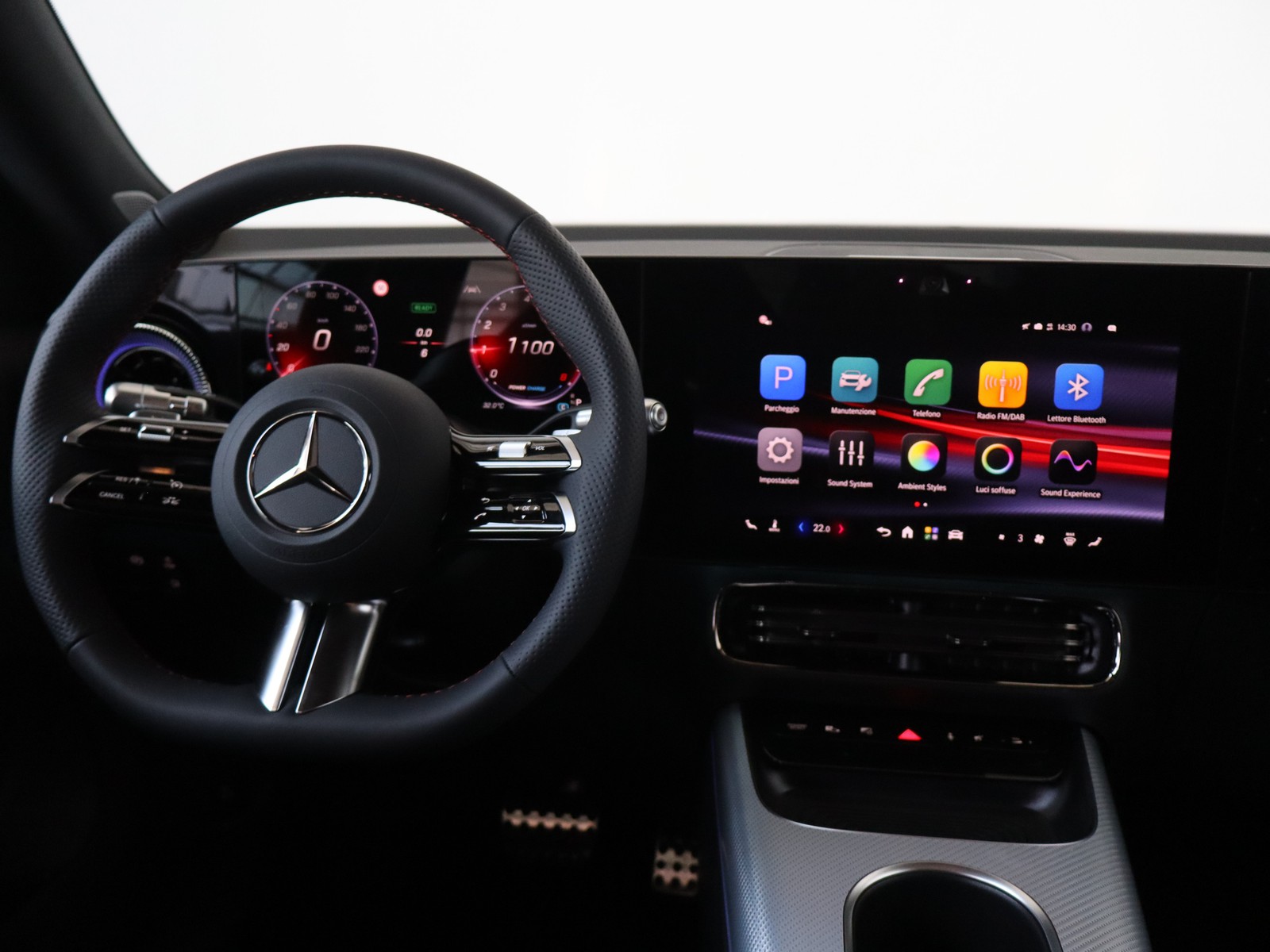 12 - Mercedes GLB 200 advanced plus 8g-edct