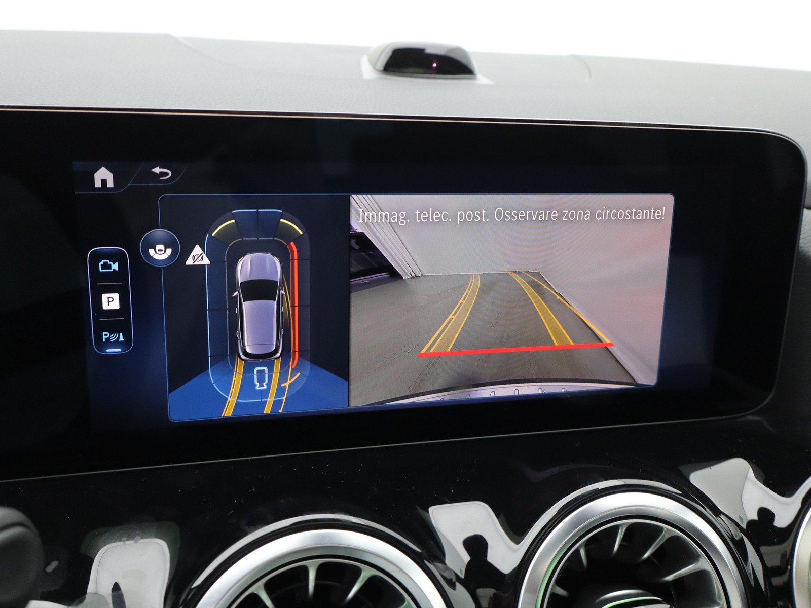 11 - Mercedes GLA 250 e plug-in hybrid amg line extra 8g-dct