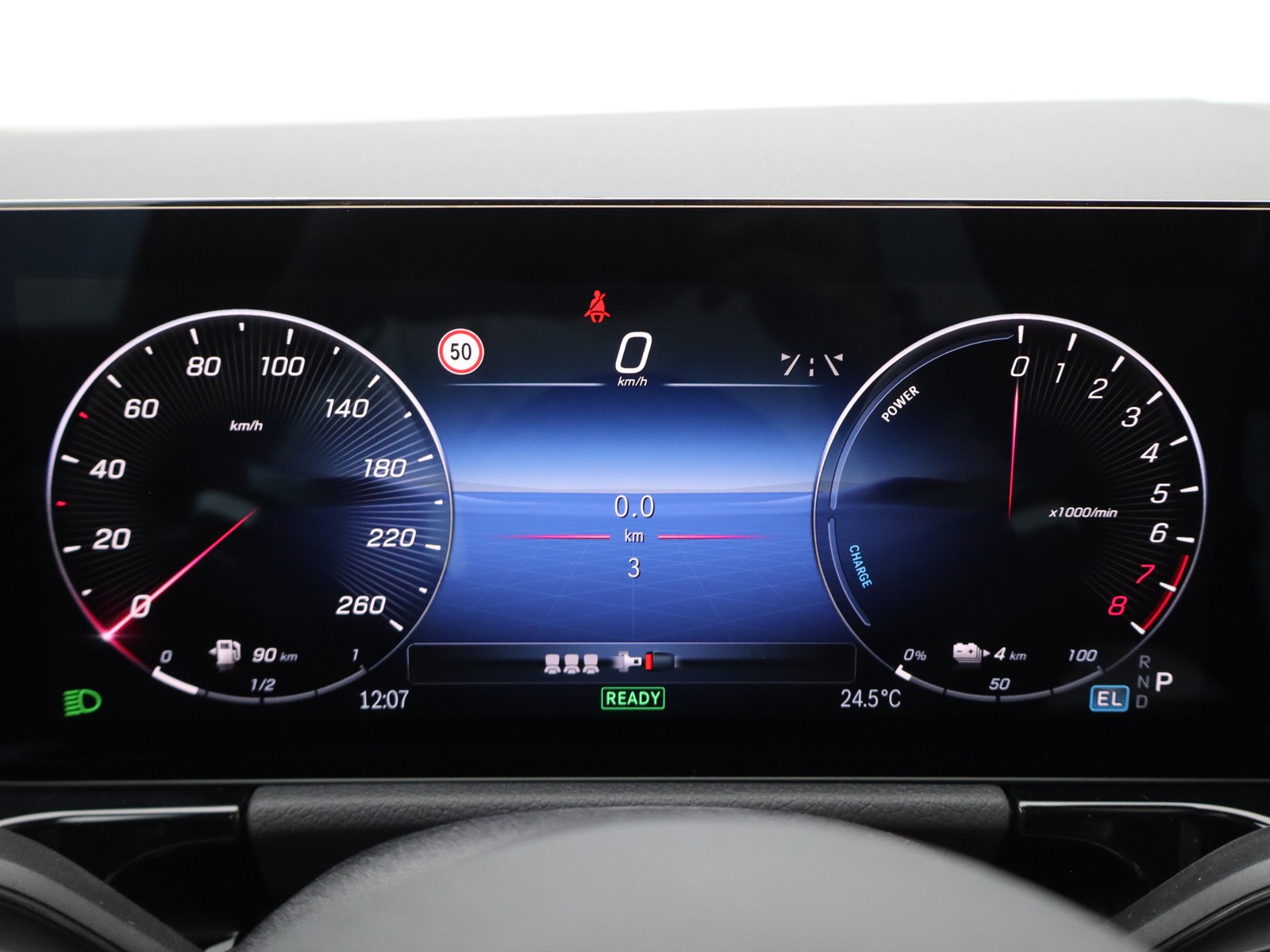 9 - Mercedes GLA 250 e plug-in hybrid amg line extra 8g-dct
