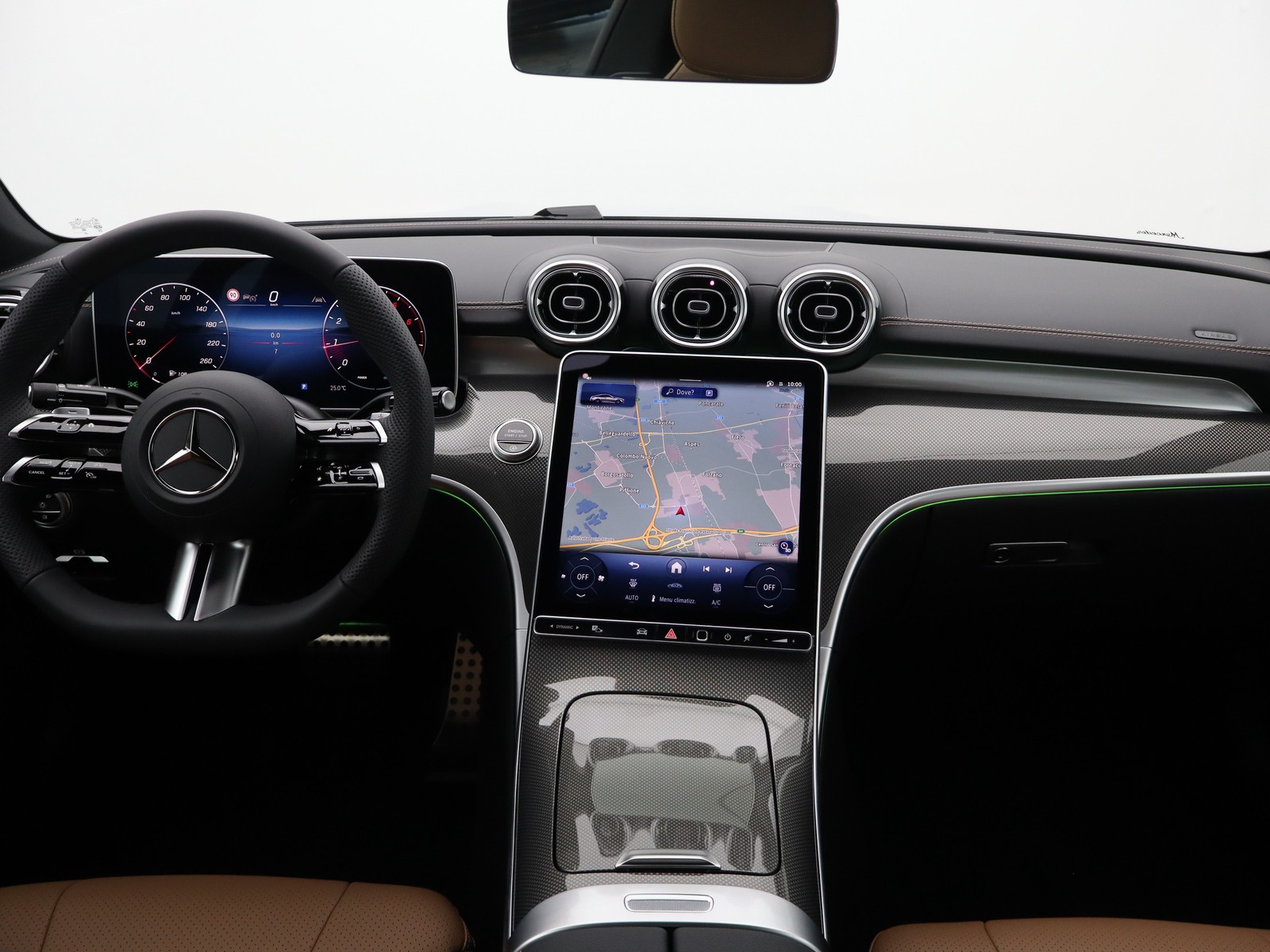 14 - Mercedes CLE coupe 200 amg line premium 4matic 9g-tronic plus