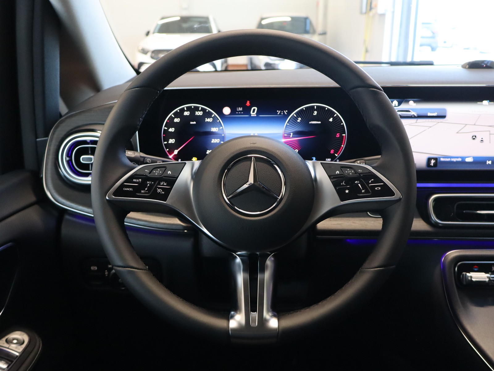 16 - Mercedes Vans Classe V V 250 d AVANTGARDE Extralong