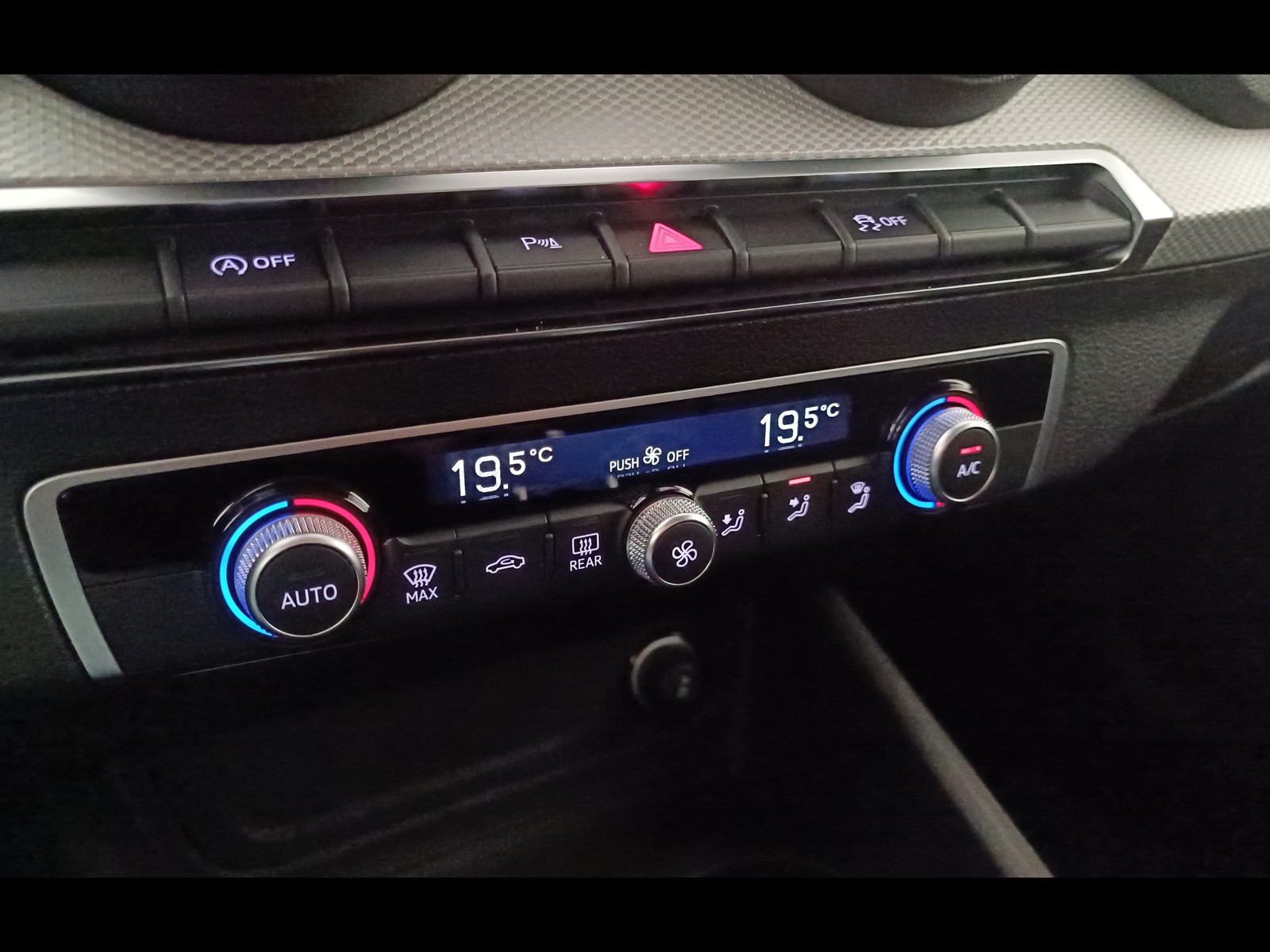 21 - Audi Q2 30 1.0 tfsi 116cv business advanced