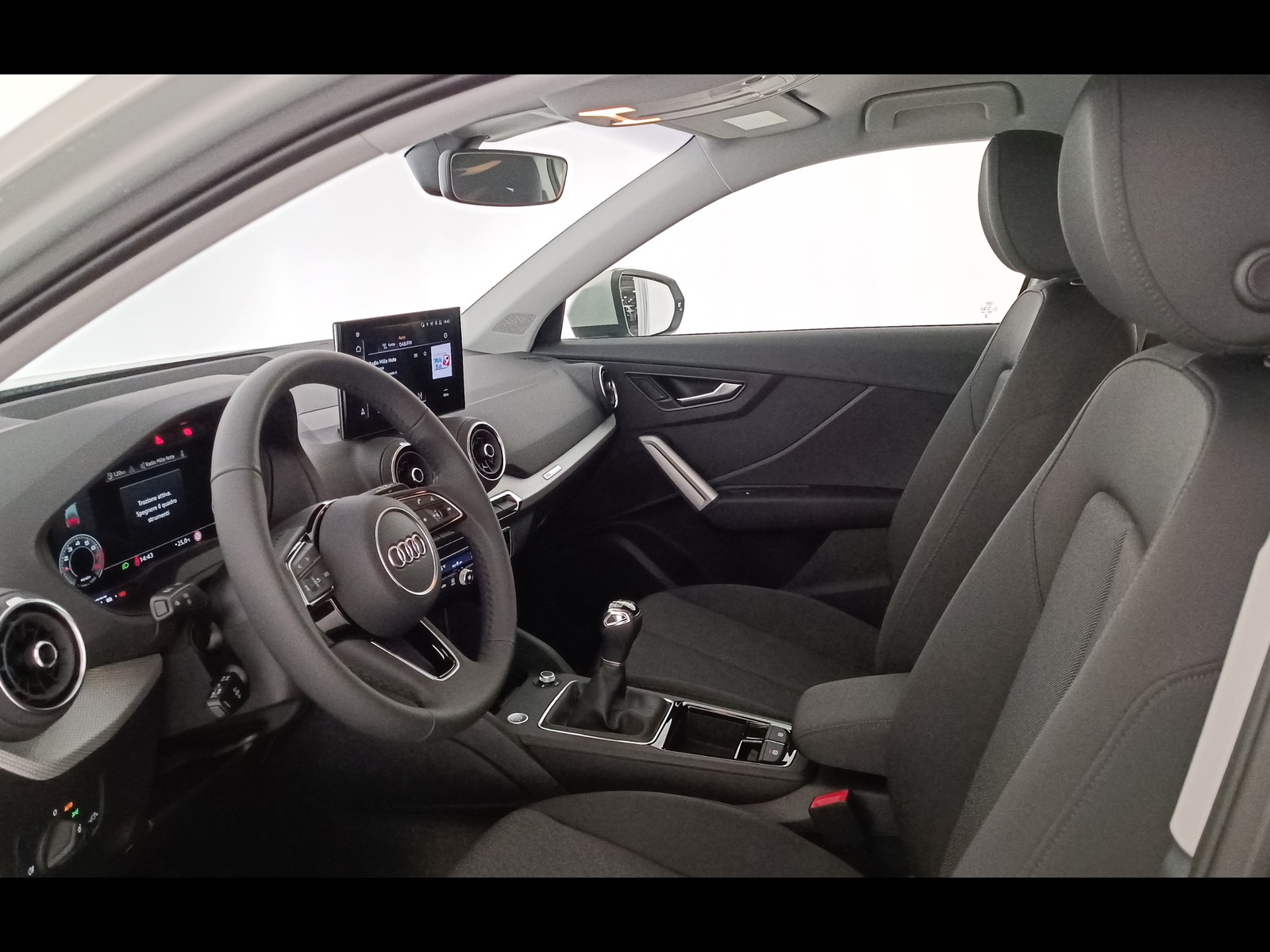 24 - Audi Q2 30 1.0 tfsi 116cv business advanced