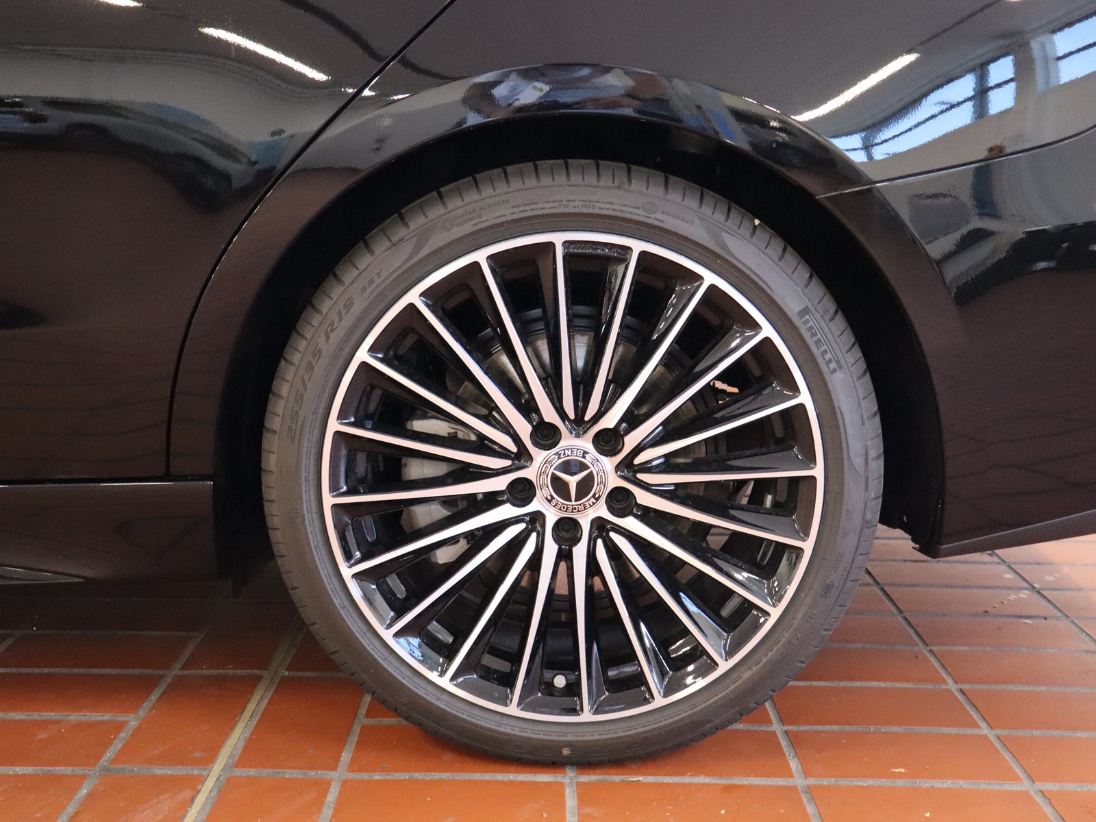 4 - Mercedes Classe C berlina 300 d mild hybrid amg line premium 4matic 9g-tronic