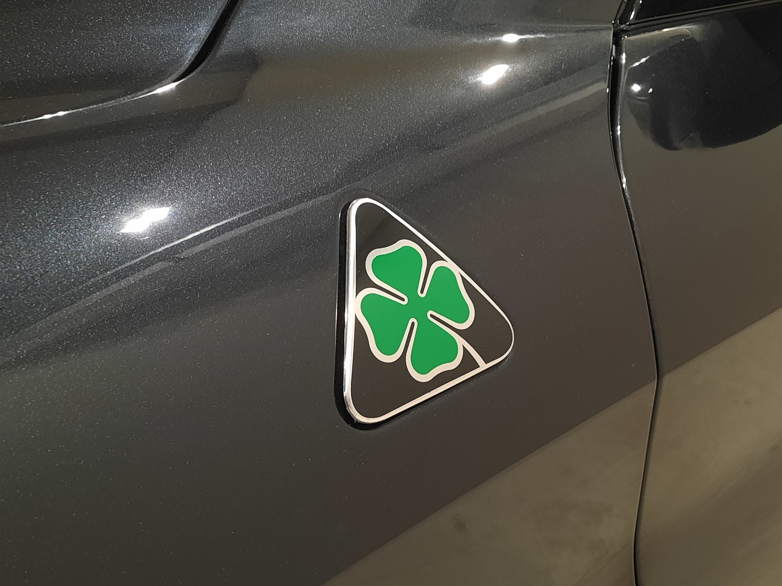 29 - Alfa Romeo Giulia 2.9 v6 520cv quadrifoglio super sport at8