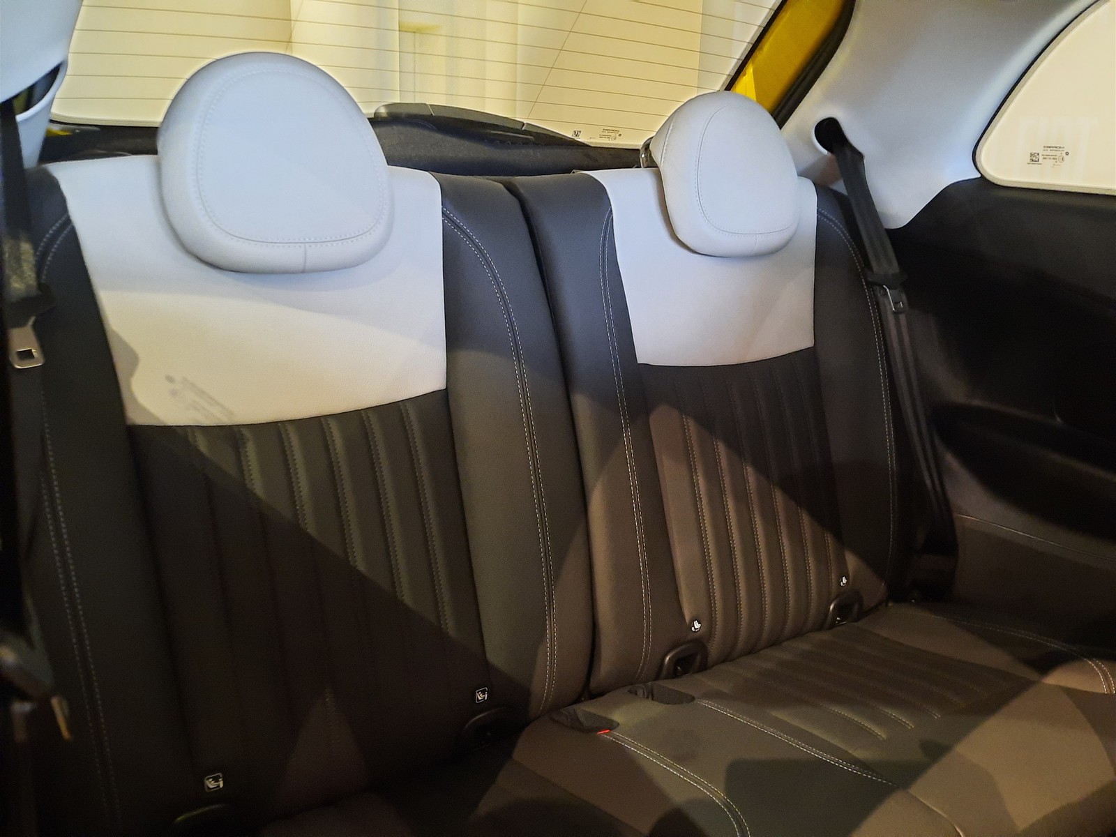 8 - Fiat 500 1.0 hybrid la prima