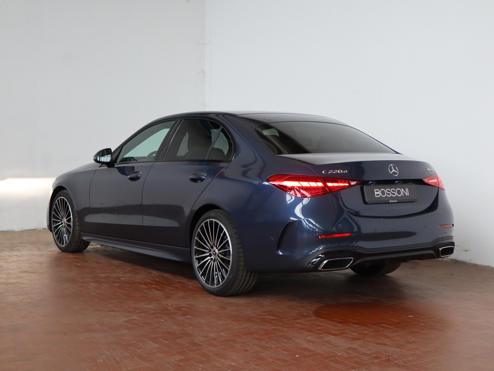 5 - Mercedes Classe C berlina 220 d mild hybrid 200cv amg line advanced plus 4matic 9g-tronic
