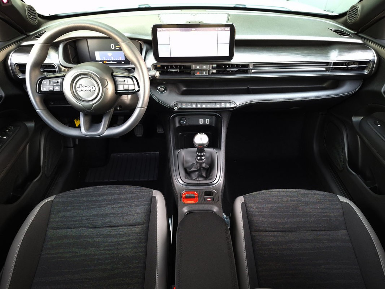 8 - Jeep Avenger 1.2 turbo 100cv longitude fwd