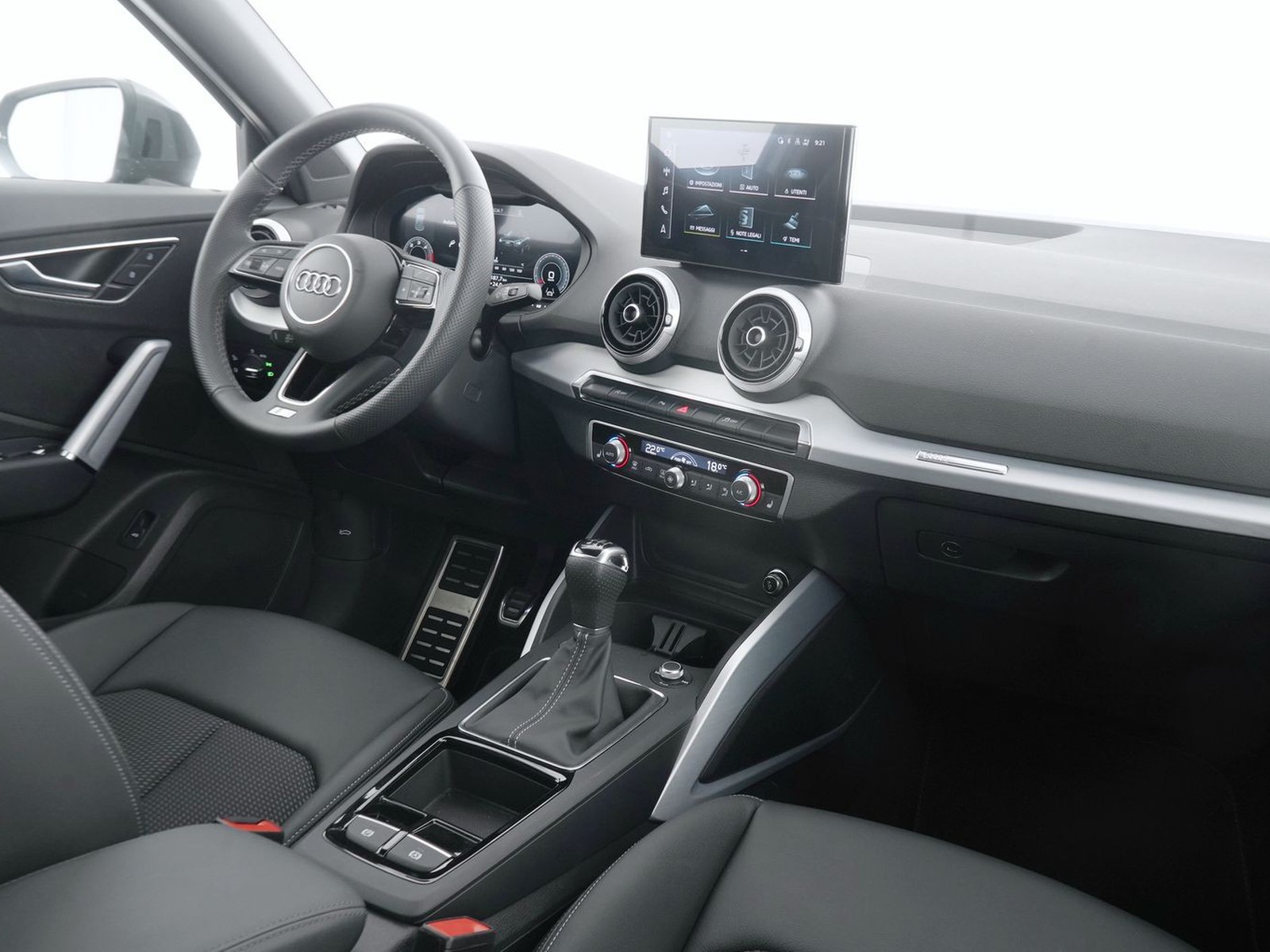 3 - Audi Q2 30 2.0 tdi s line edition