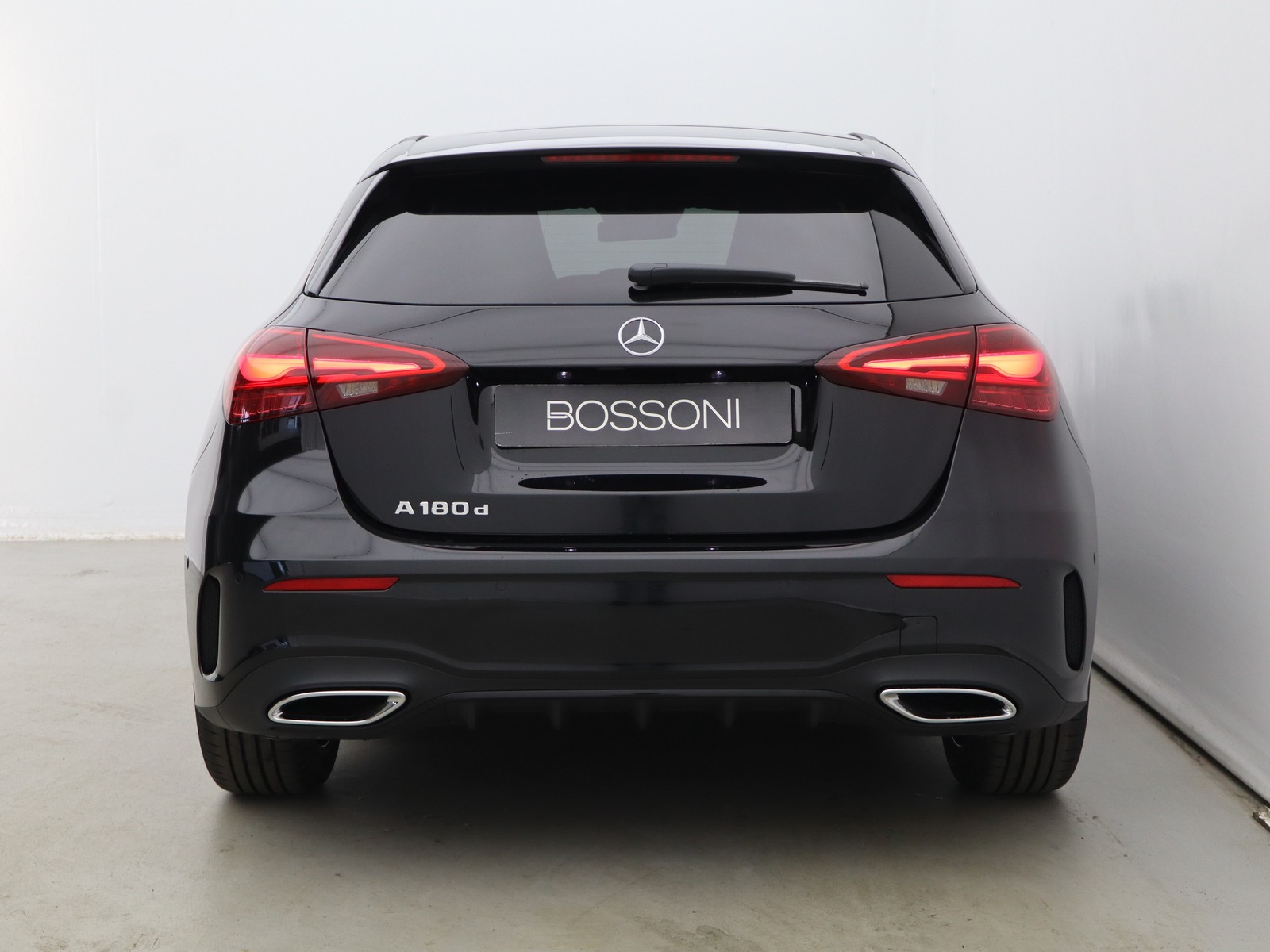 6 - Mercedes Classe A 180 d amg line extra speedshift dct amg 8g