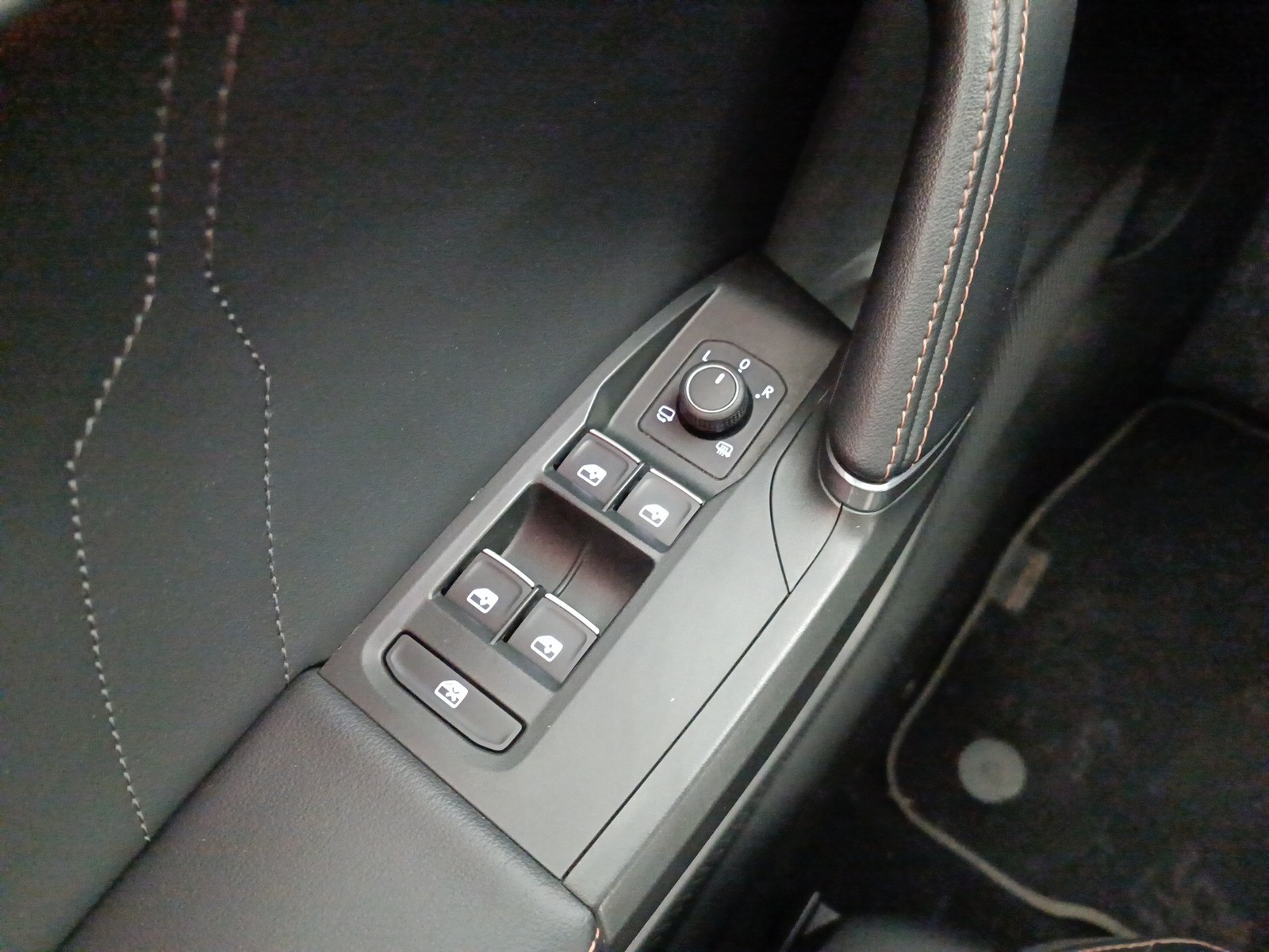 18 - CUPRA Formentor 1.5 tsi 150cv dsg