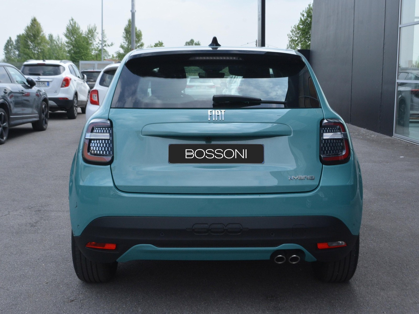 4 - Fiat 600 1.2 hybrid 145cv edct