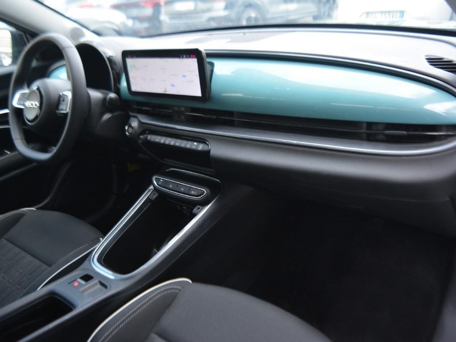 8 - Fiat 600 1.2 hybrid 145cv edct