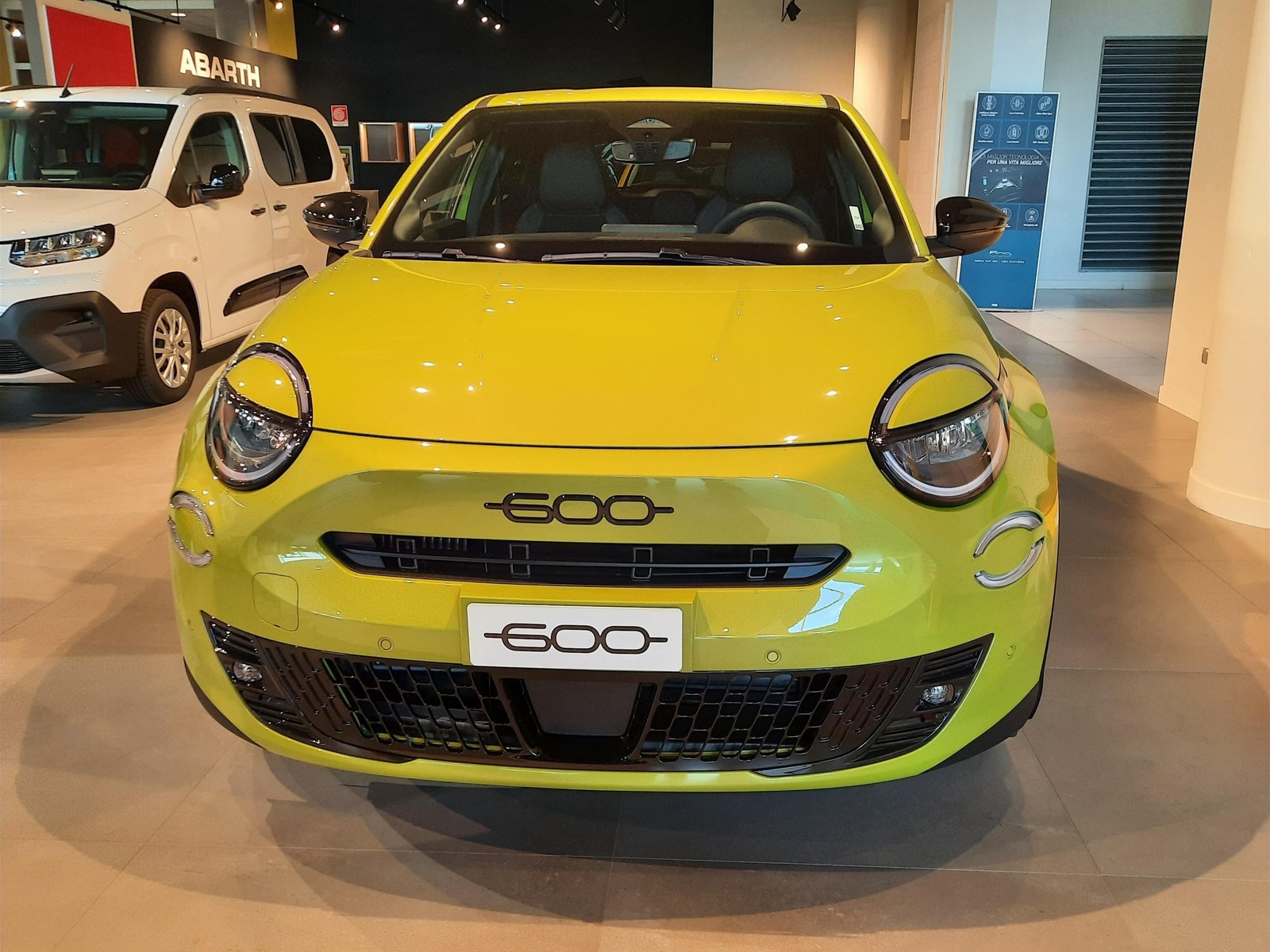 2 - Fiat 600 1.2 hybrid 110cv sport edizione milano cortina 2026 edct