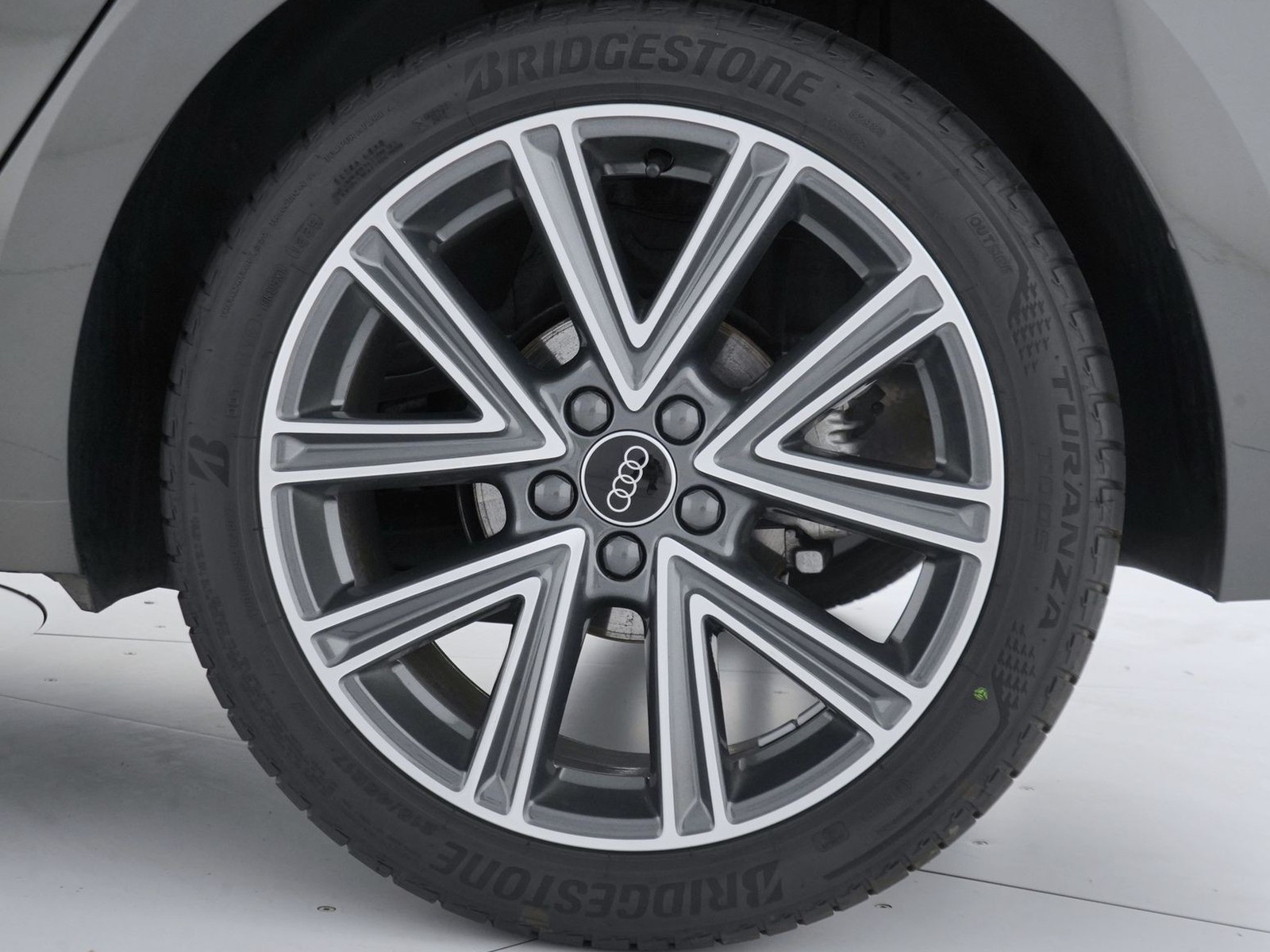 12 - Audi A1 sportback 30 1.0 tfsi 116cv s line edition s tronic