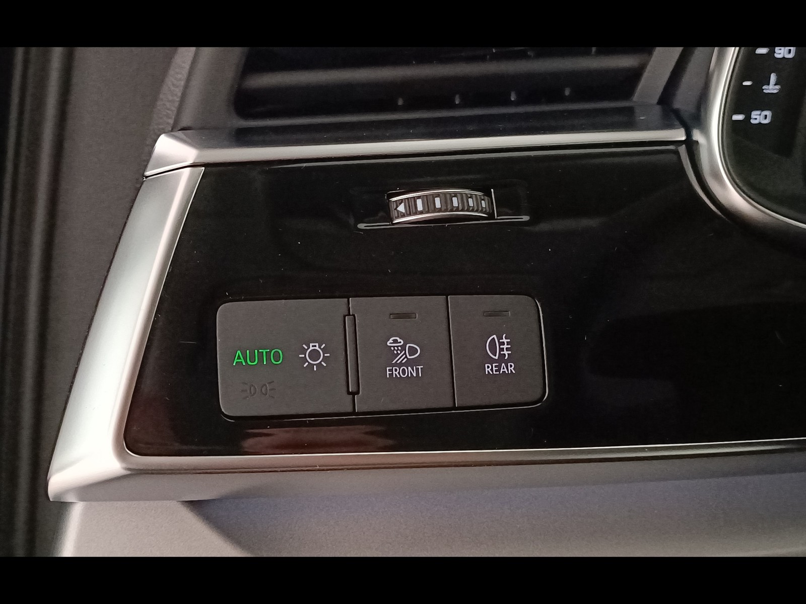 6 - Audi Q7 3.0 v6 tdi mhev 231cv business advanced quattro tiptronic 7p.ti