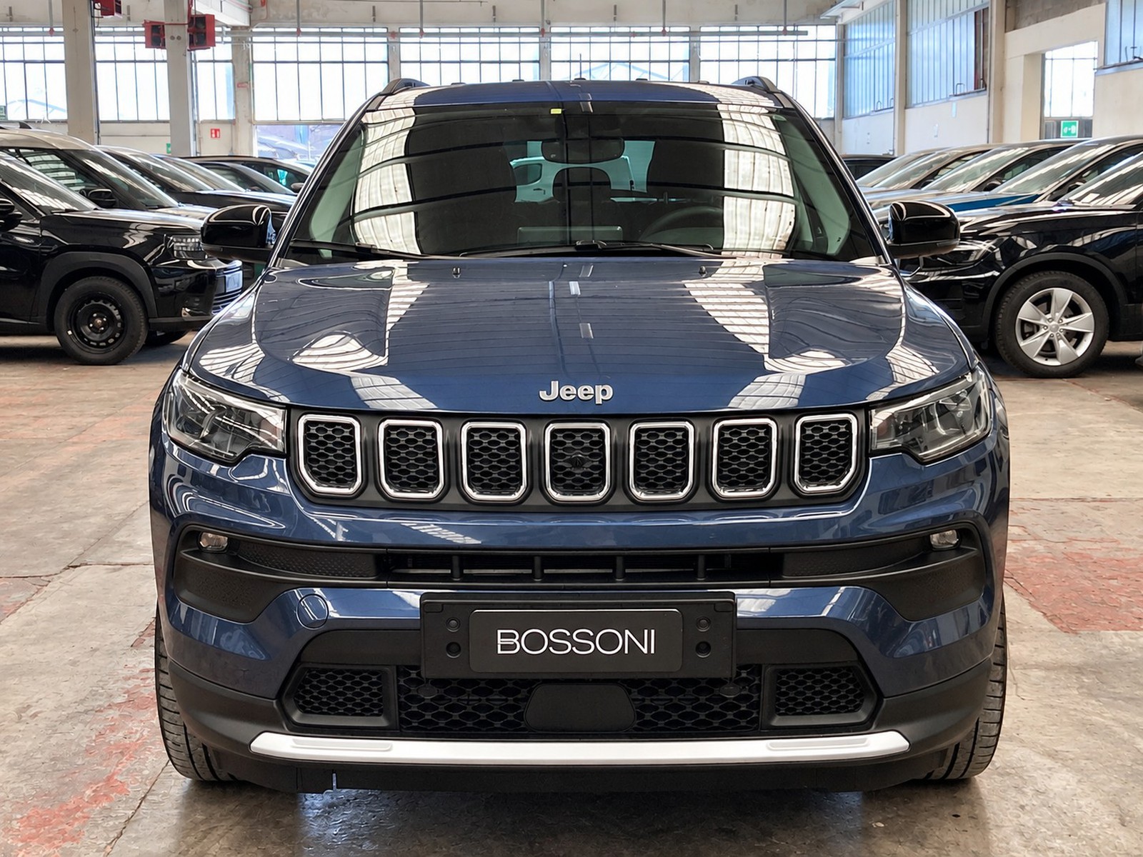 2 - Jeep Compass 1.3 turbo t4 phev limited 4xe at6