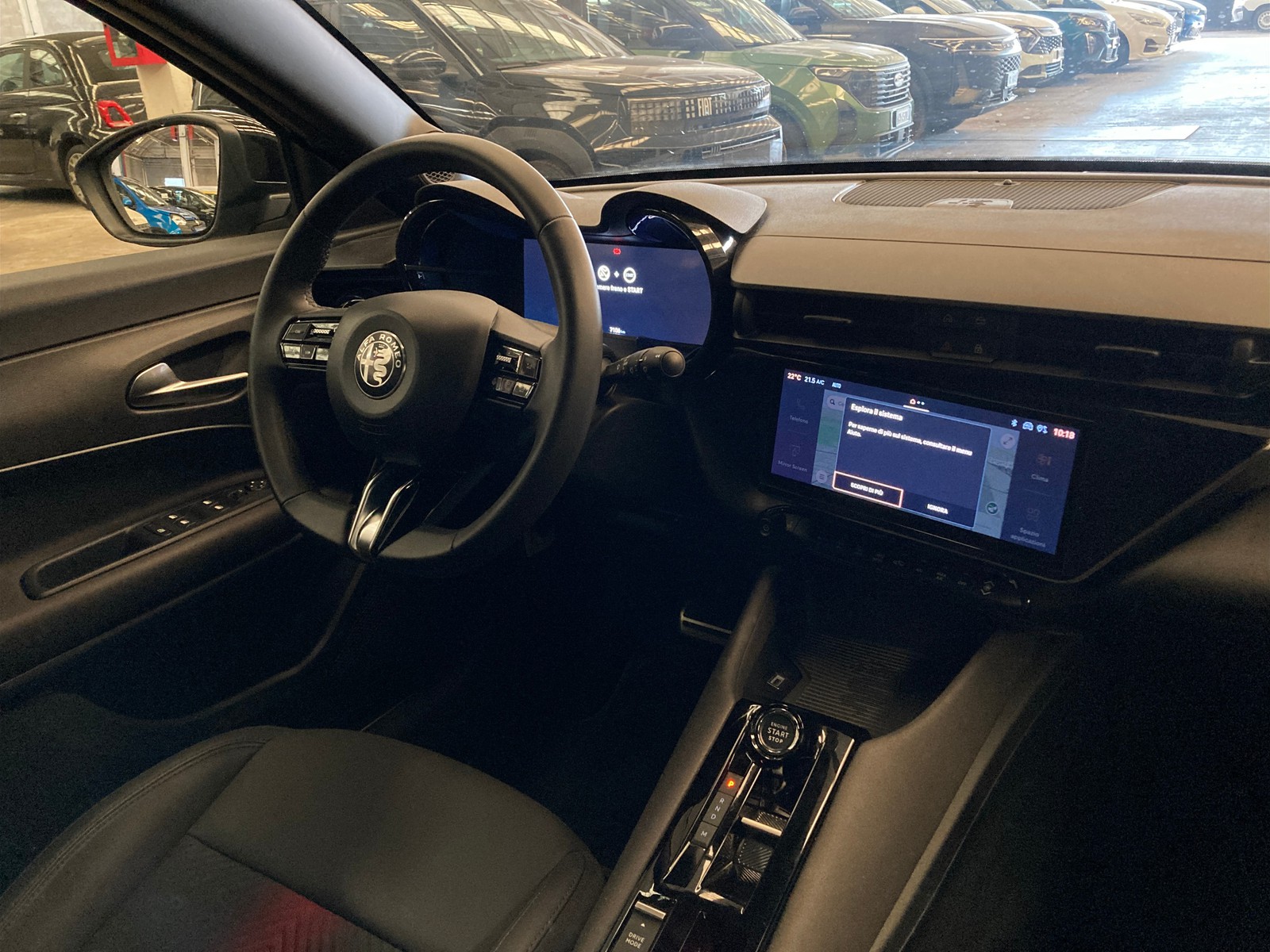 11 - Alfa Romeo Junior 1.2 hybrid 145cv ibrida speciale edct6