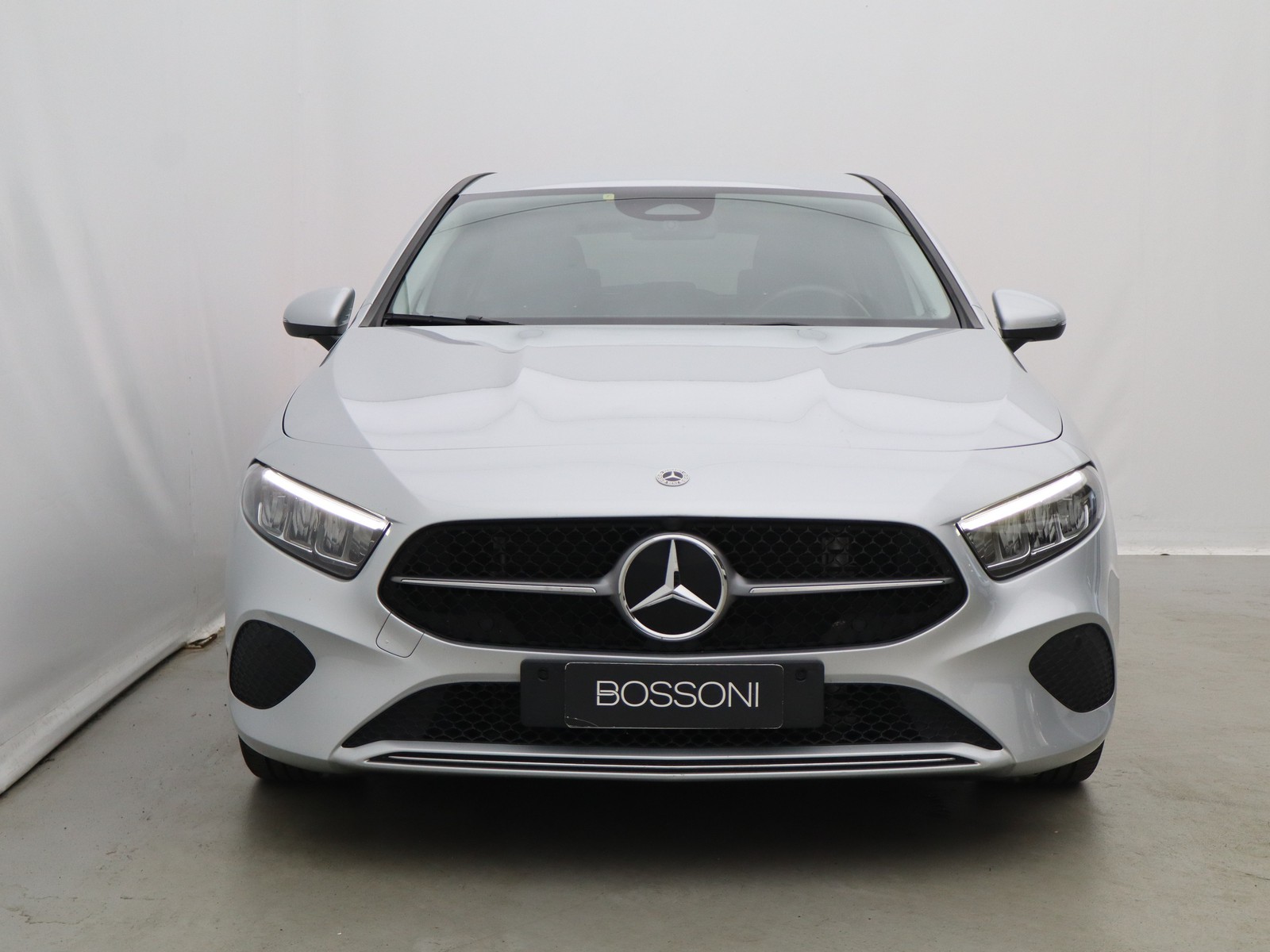 2 - Mercedes Classe A 180 d progressive advanced plus speedshift dct amg 8g