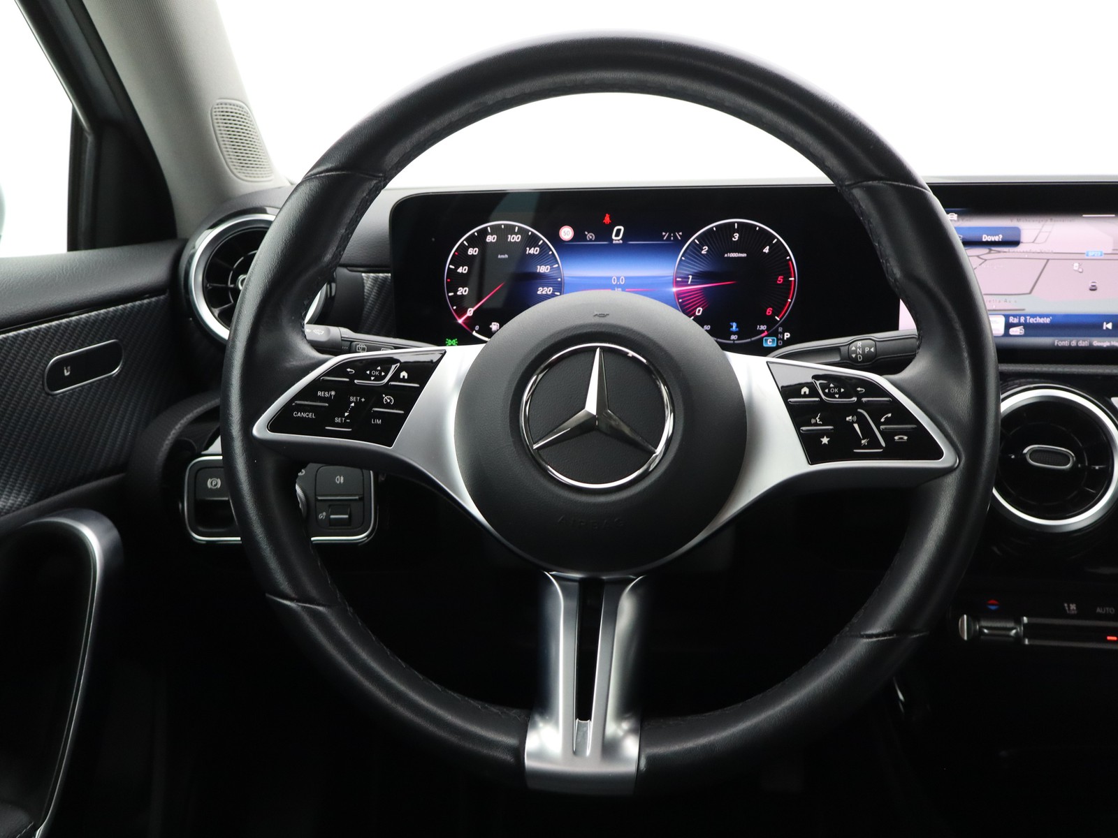 17 - Mercedes Classe A 180 d progressive advanced plus speedshift dct amg 8g