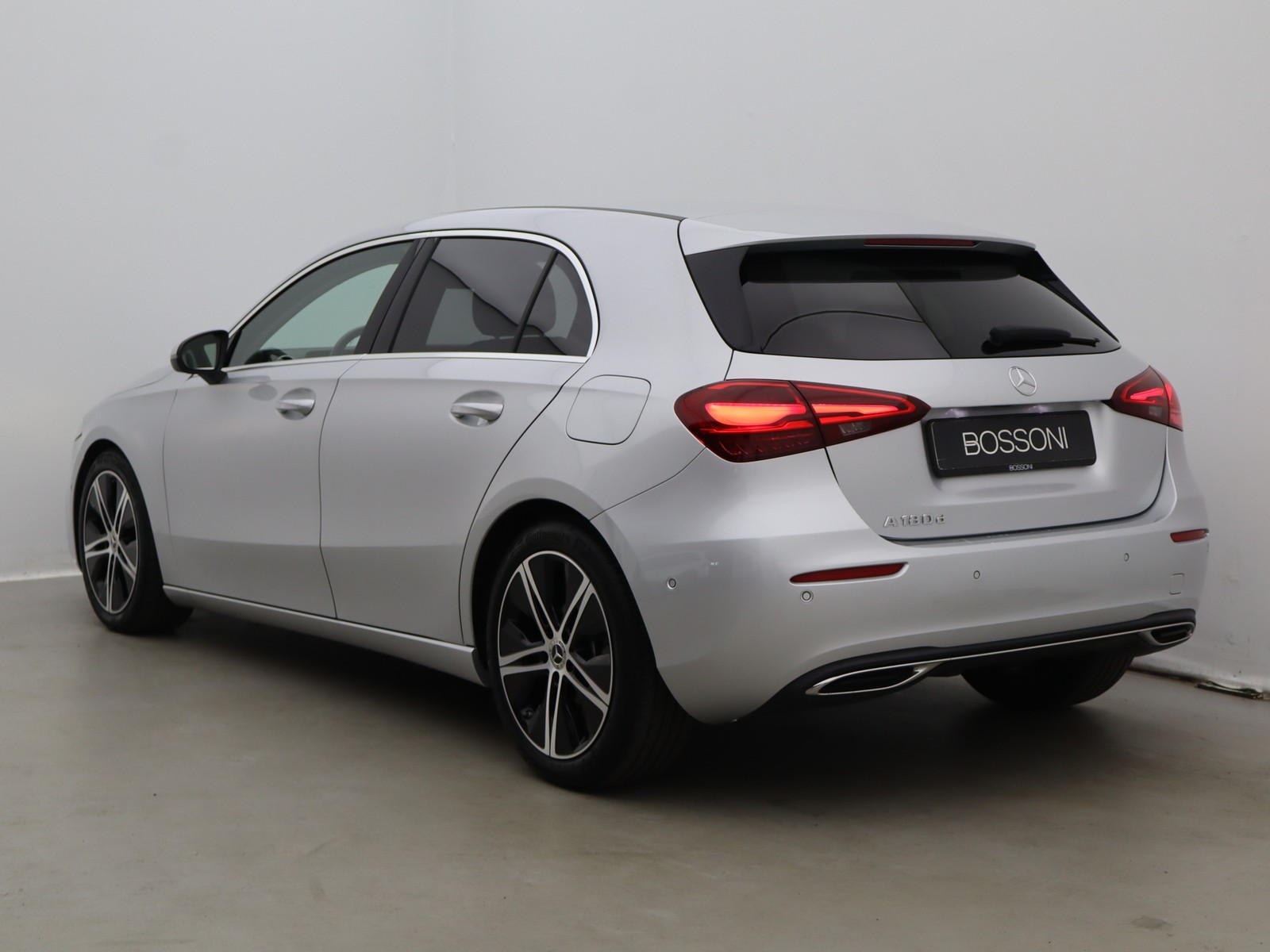 5 - Mercedes Classe A 180 d progressive advanced plus speedshift dct amg 8g
