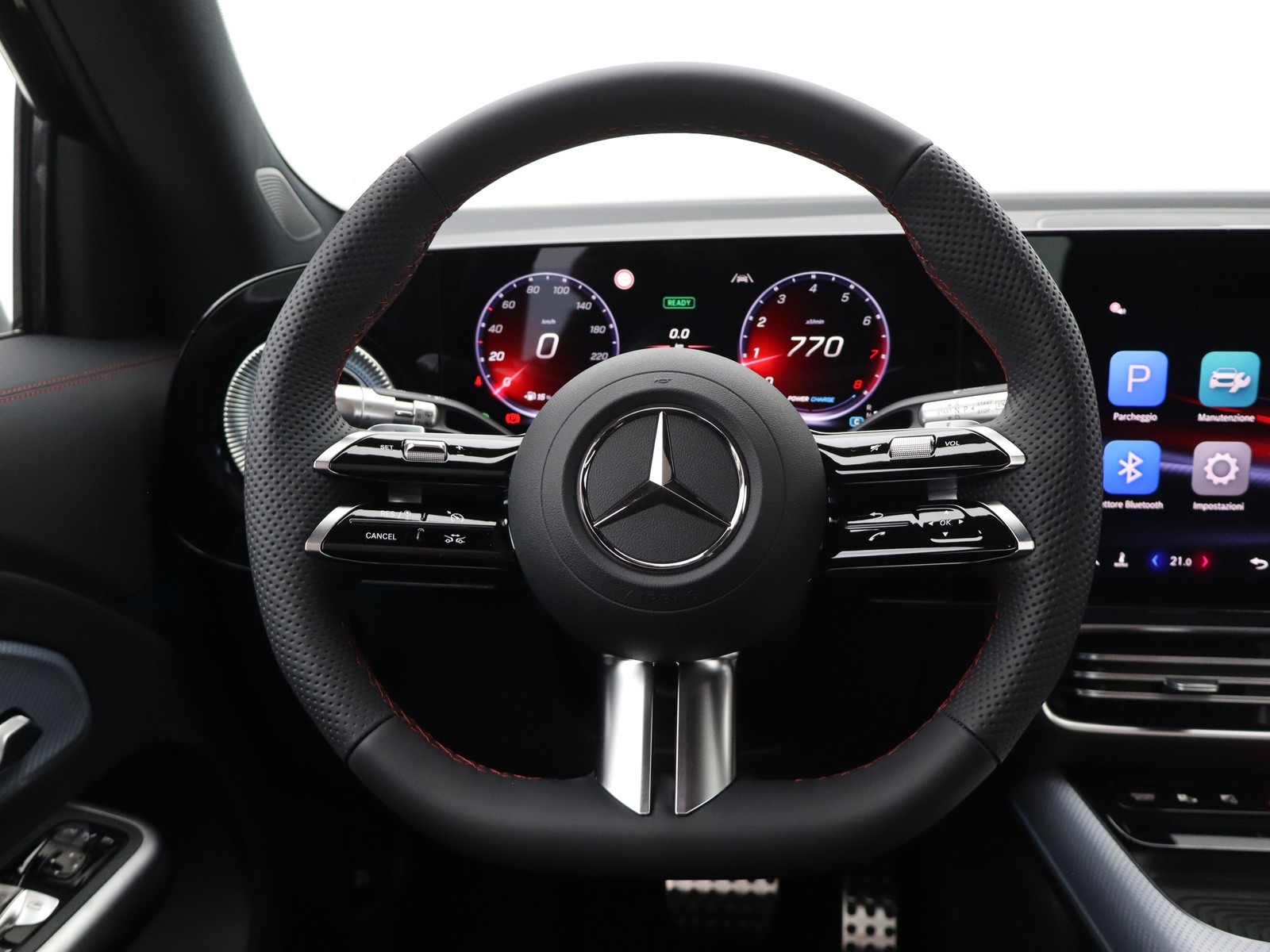 16 - Mercedes GLB 200 advanced plus 4matic 8g-edct
