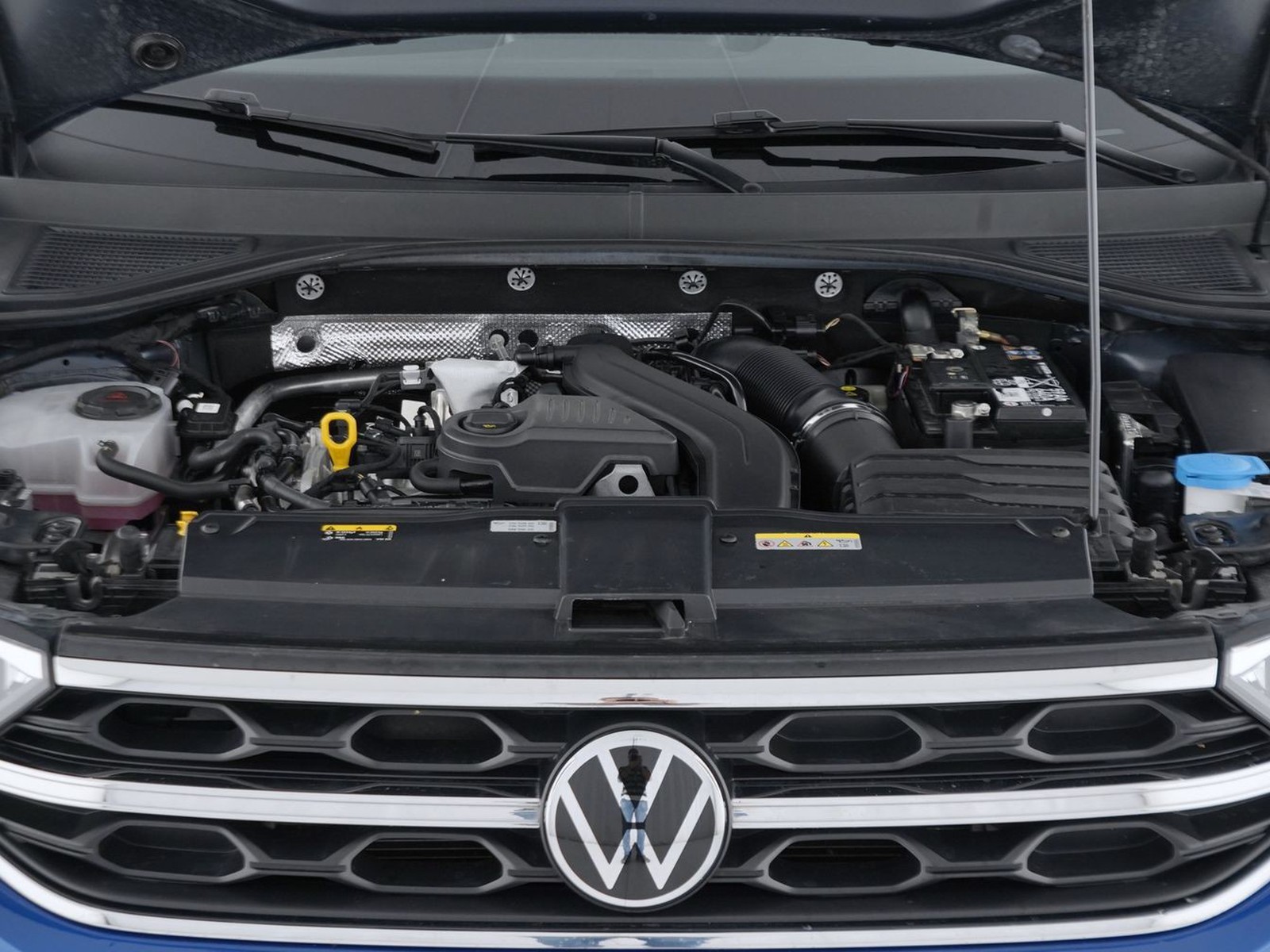 11 - Volkswagen T-Roc 1.5 tsi act style dsg