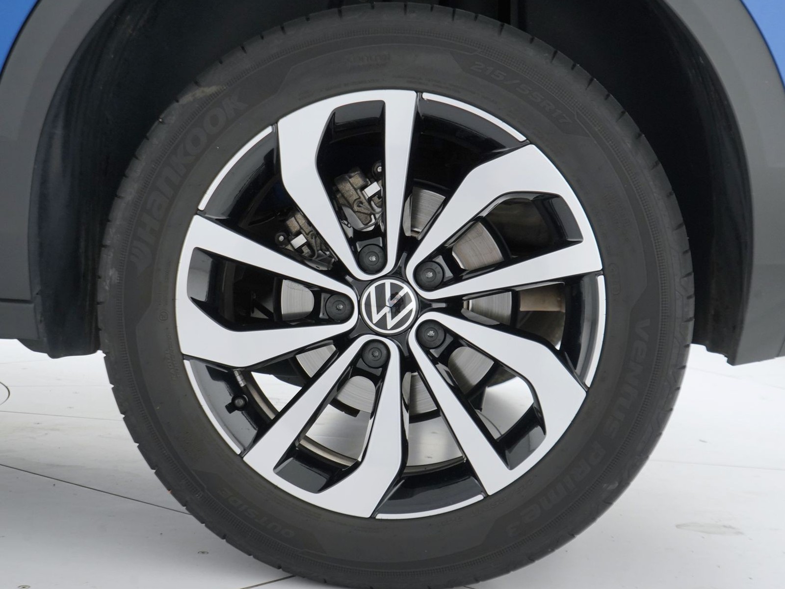 12 - Volkswagen T-Roc 1.5 tsi act style dsg