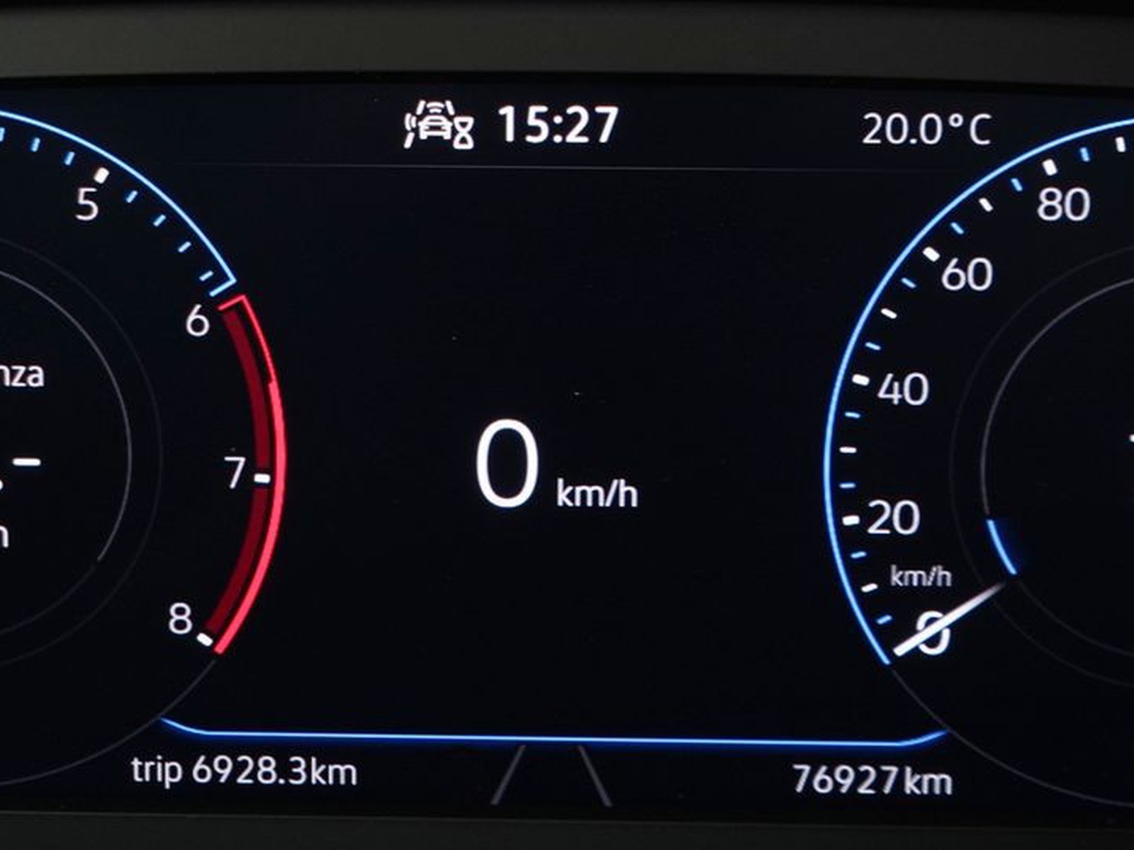 30 - Volkswagen T-Roc 1.5 tsi act style dsg