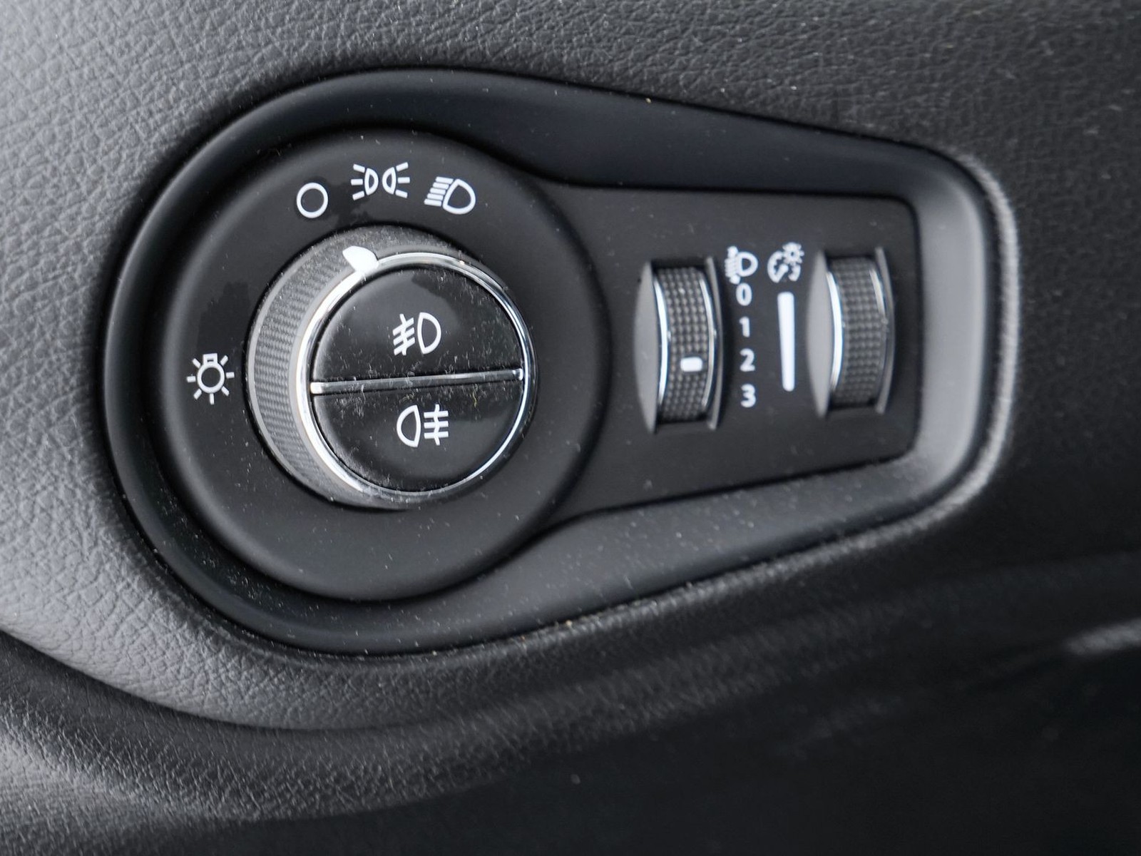 16 - Jeep Renegade 1.3 t4 150cv limited 2wd ddct