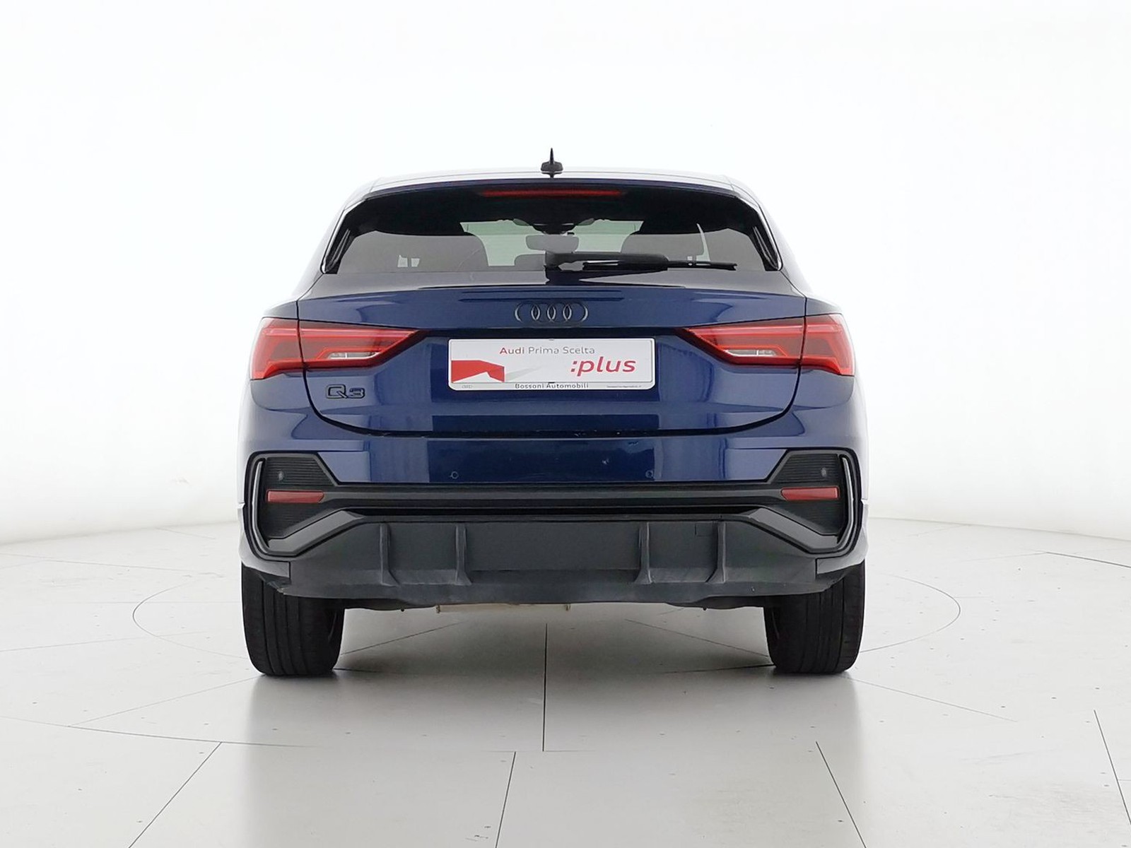 15 - Audi Q3 sportback 35 2.0 tdi s line edition s tronic