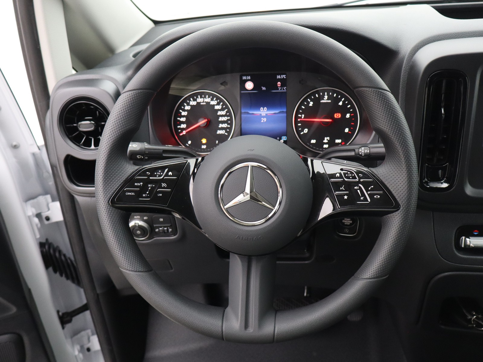 12 - Mercedes Vans Vito furgone 114 cdi long pro 9g-tronic