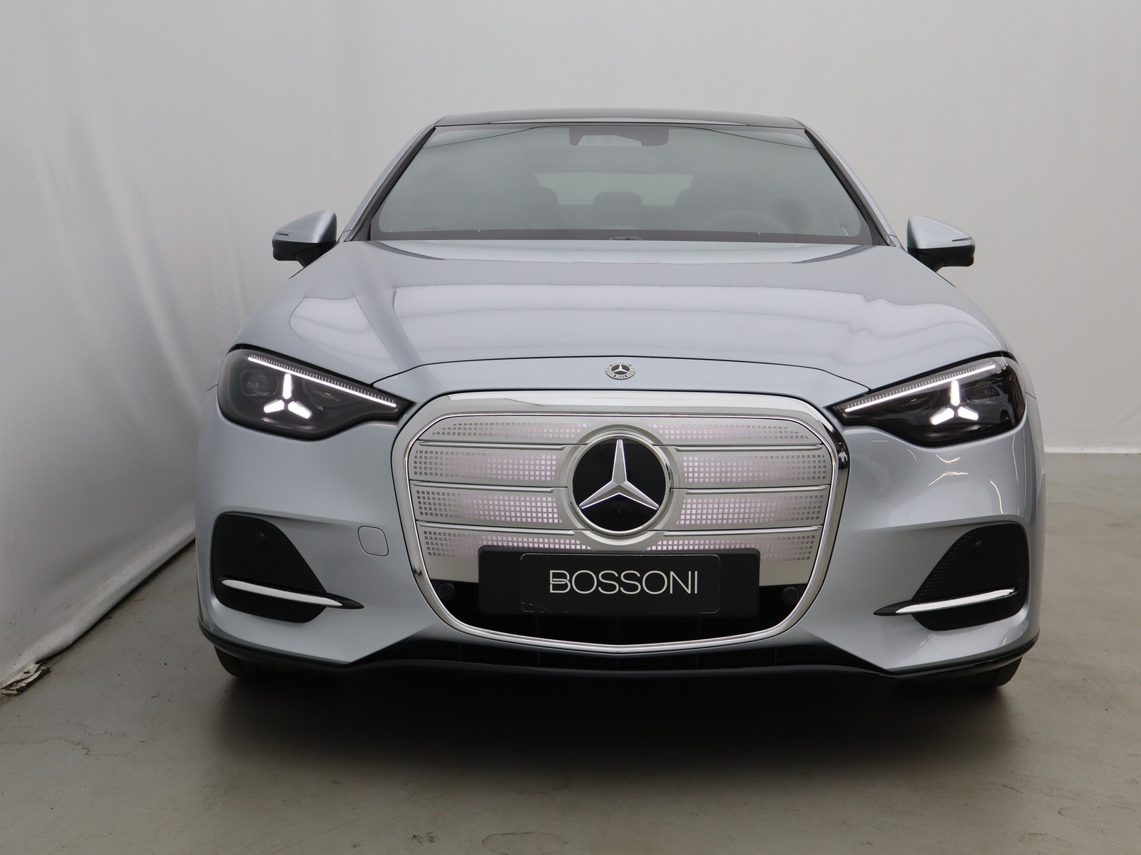 2 - Mercedes Classe C 400 elettrica advanced plus 4matic