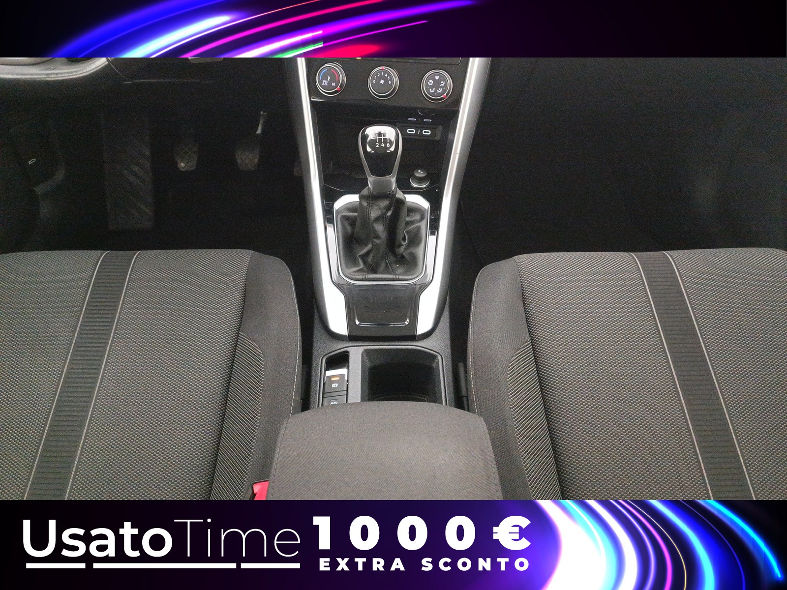 14 - Volkswagen T-Roc 1.0 tsi 110cv life