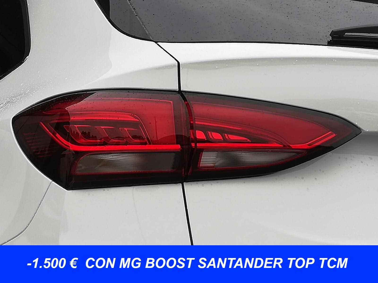 15 - Mg ZS 1.5 hybrid+ luxury auto