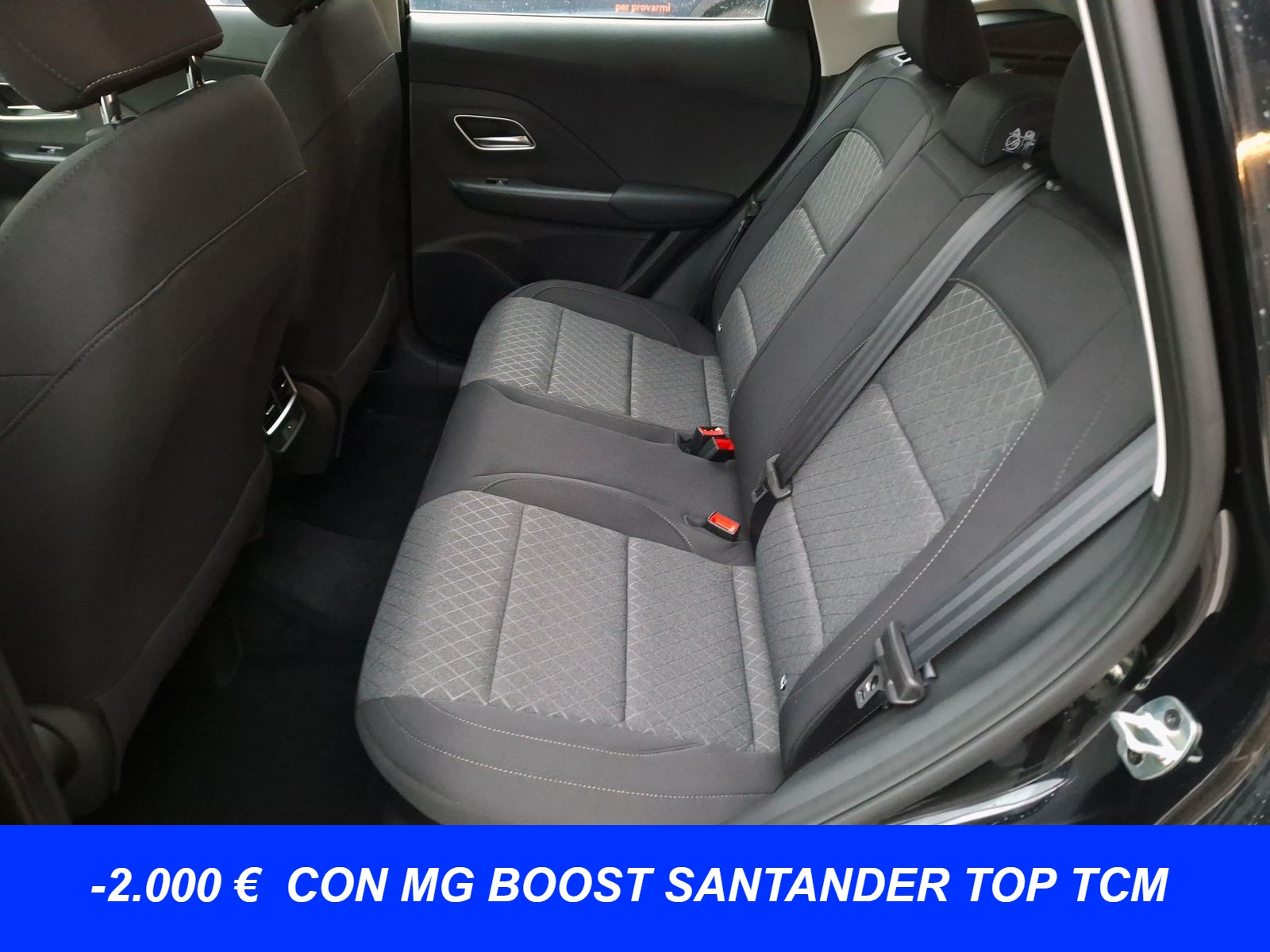 12 - Mg ZS 1.5 hybrid+ comfort auto