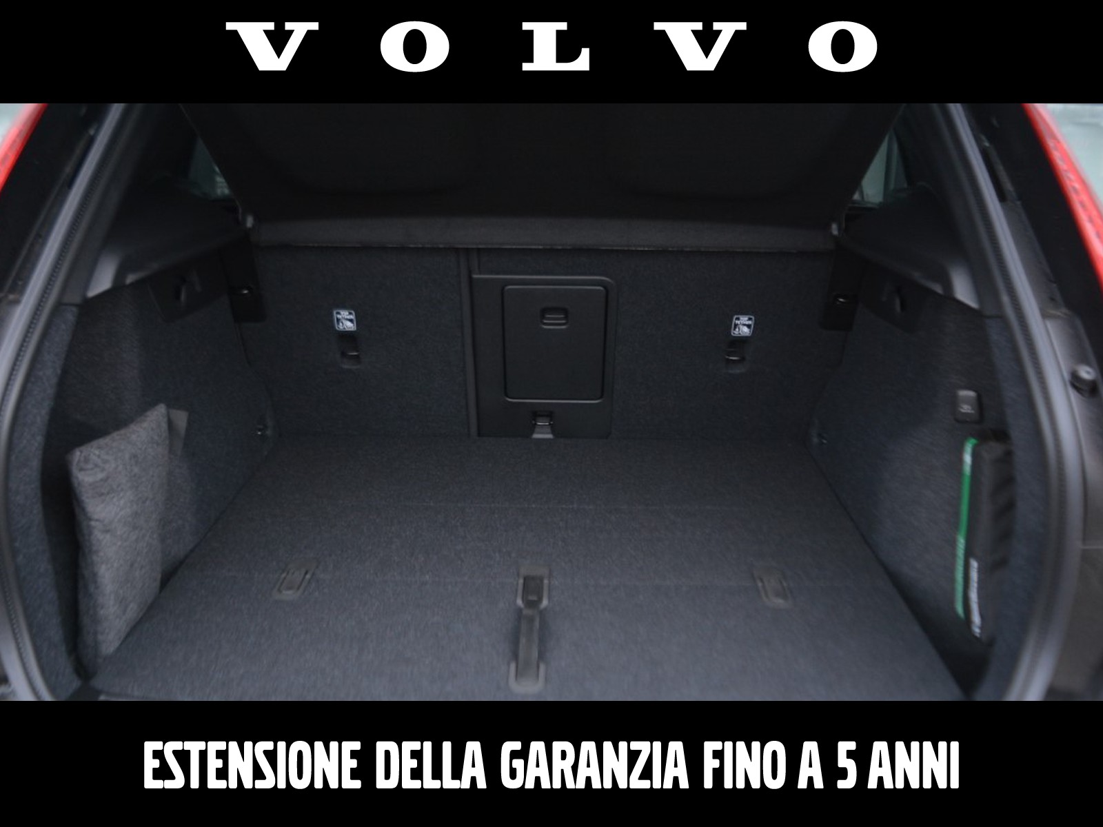 14 - Volvo XC40 2.0 b3 core automatico