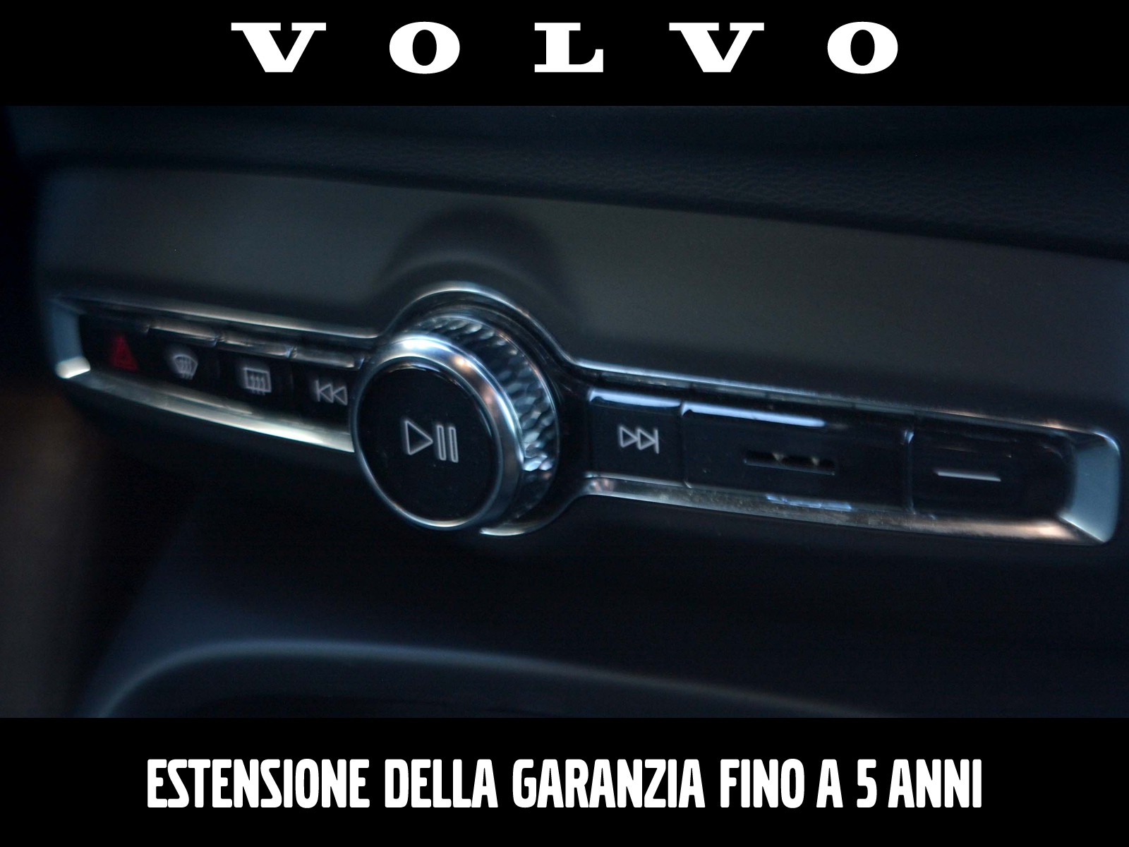 14 - Volvo XC40 2.0 b3 core automatico