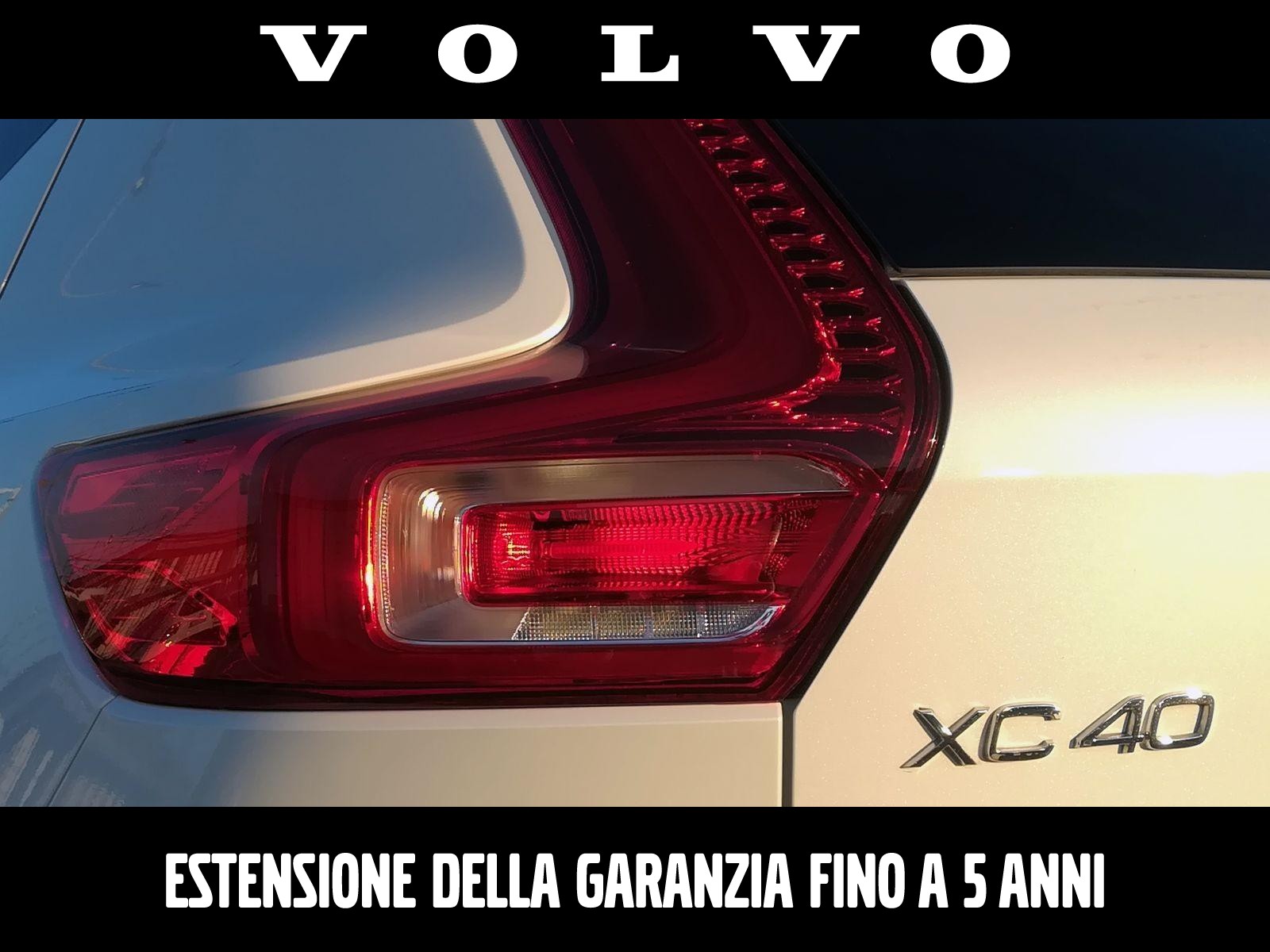 15 - Volvo XC40 2.0 b3 core automatico