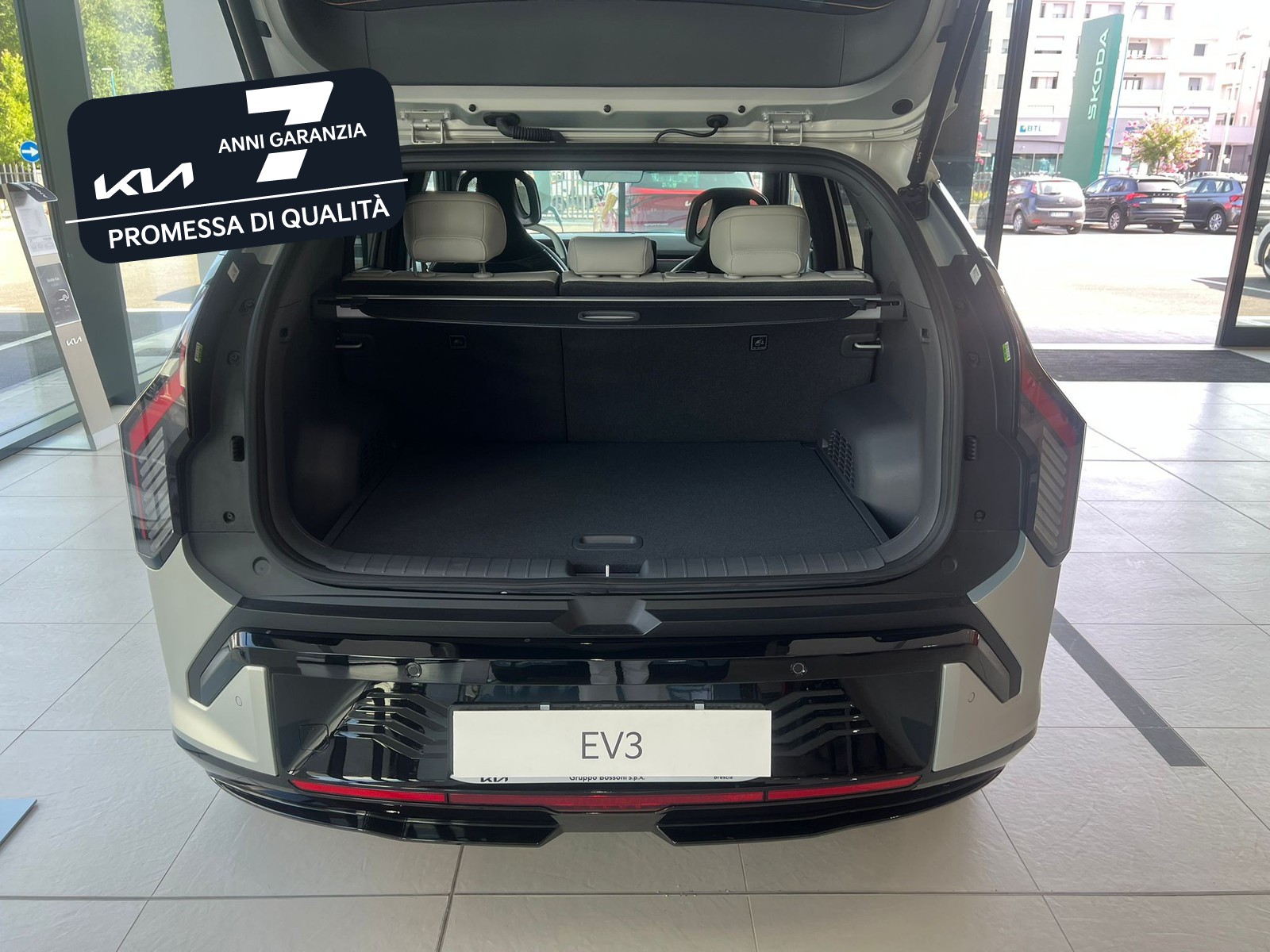 17 - Kia EV3 81,4 kwh gt-line