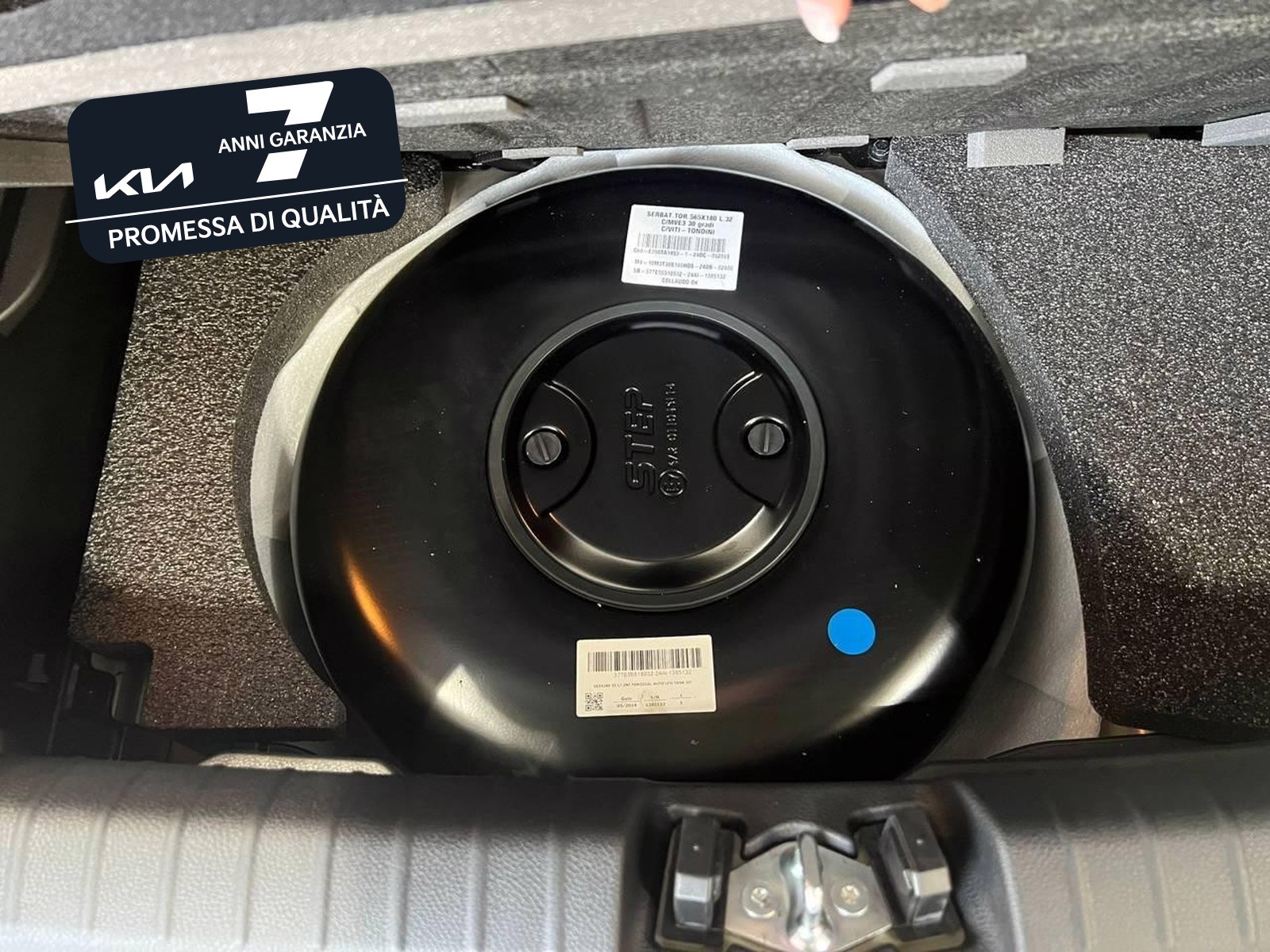 18 - Kia Picanto 1.0 mpi gpl 20th anniversary edition