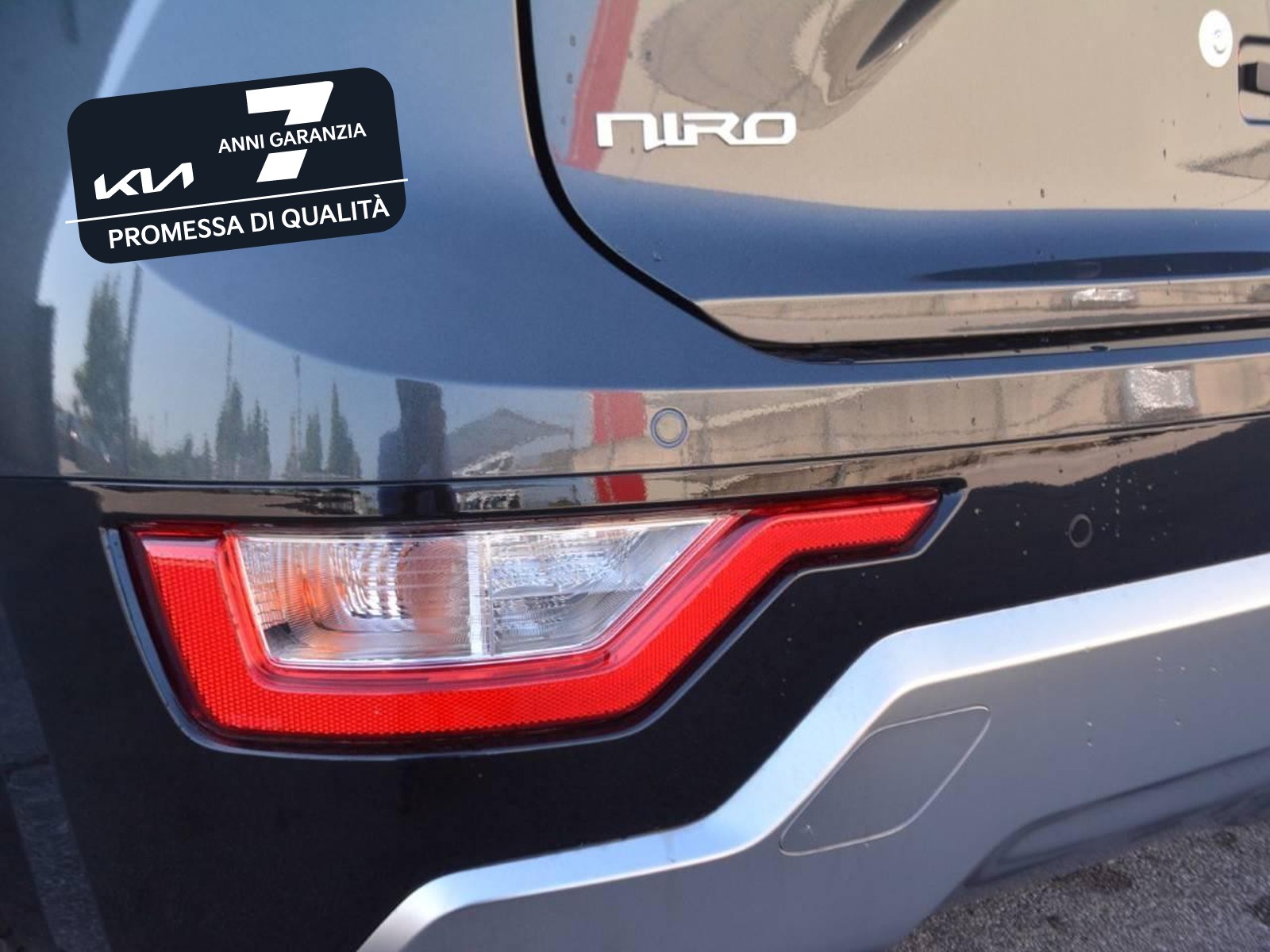 27 - Kia Niro 1.6 gdi plug-in hybrid 171cv style dct6