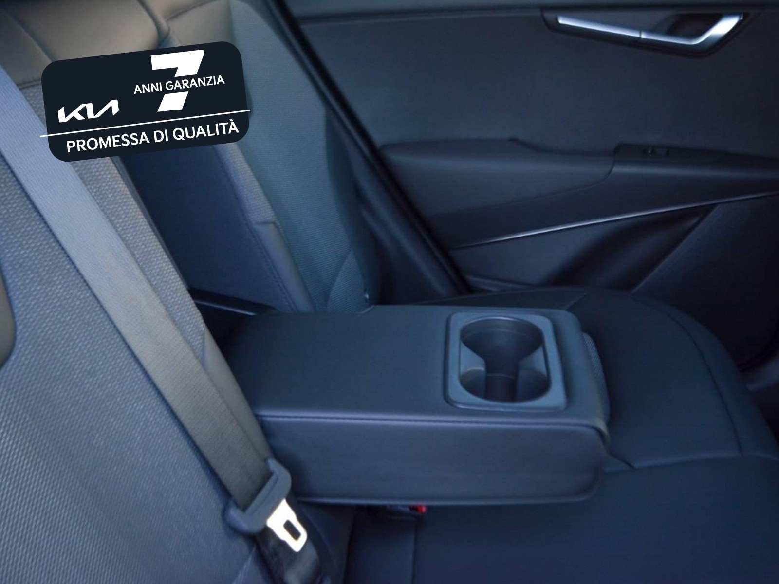 6 - Kia Niro 1.6 gdi plug-in hybrid 171cv style dct6