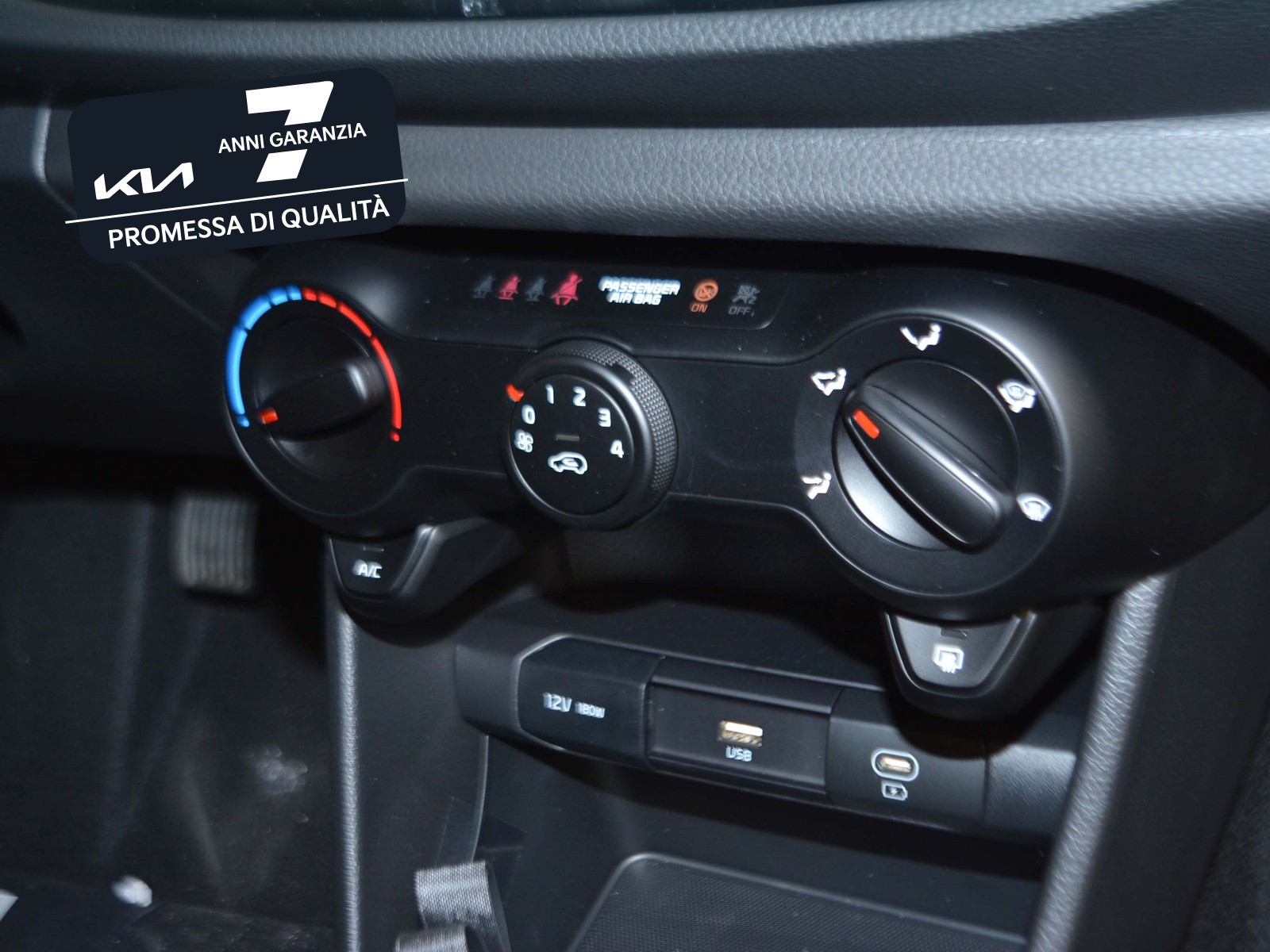 11 - Kia Picanto 1.0 mpi gpl urban