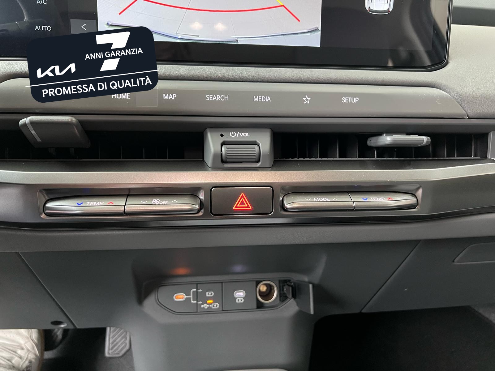 14 - Kia EV3 58,3 kwh air c/pompa calore