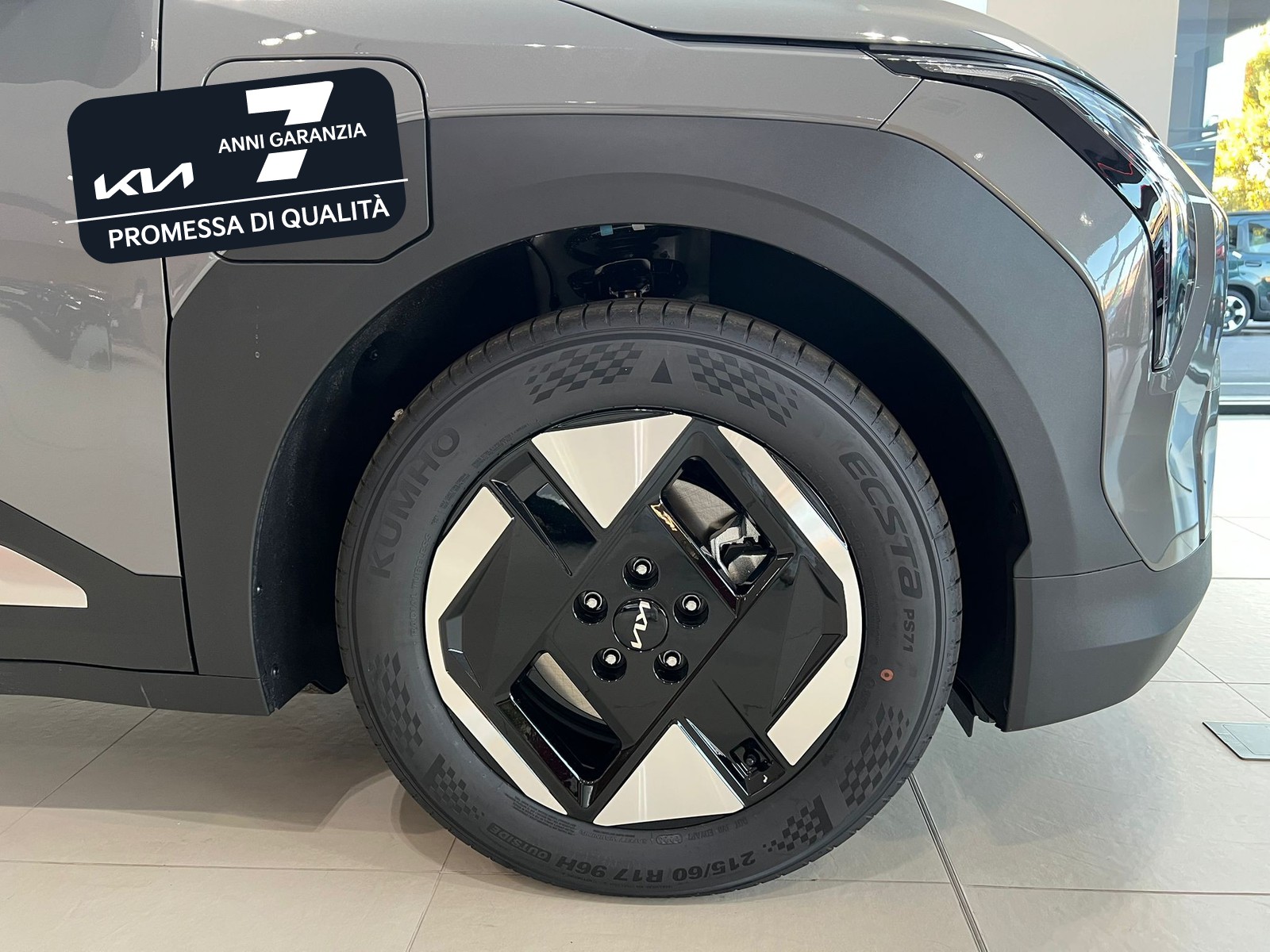 17 - Kia EV3 58,3 kwh air c/pompa calore