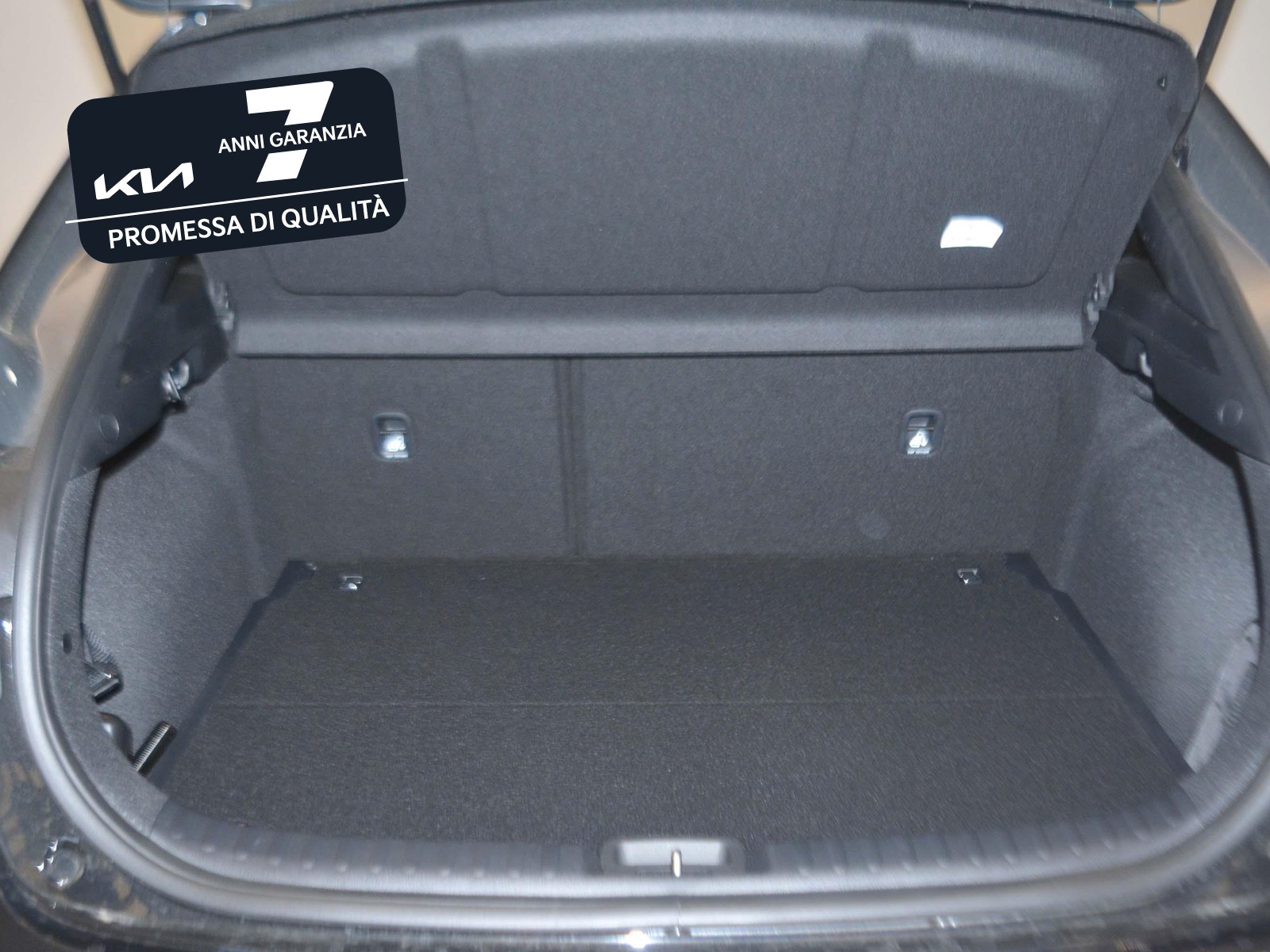 16 - Kia Xceed 1.0 t-gdi gpl 94cv business mt