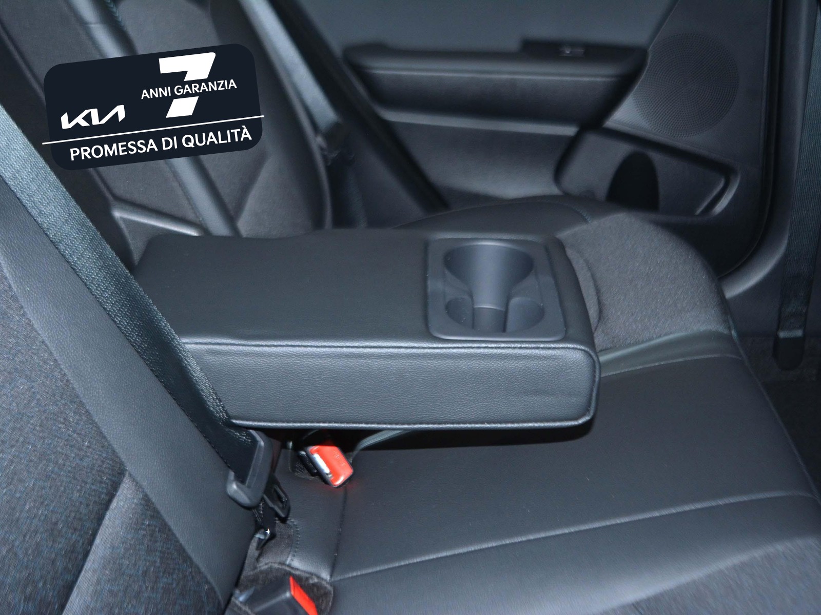 6 - Kia Xceed 1.0 t-gdi gpl 94cv business mt